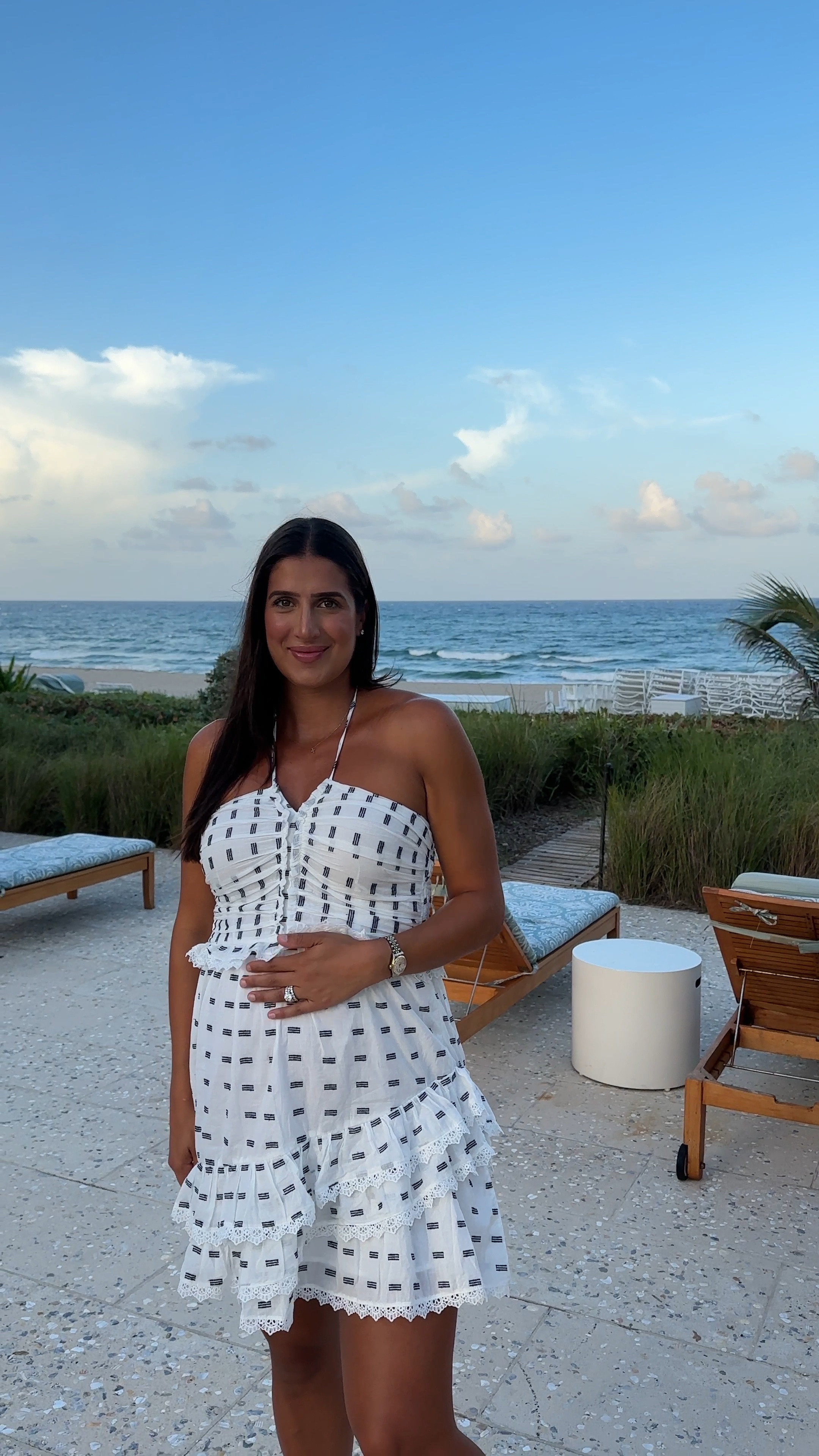 Smocked dress is 30% off and under $70! Bump friendly, babymoon outfit, pregnancy dress

#LTKBump #LTKTravel