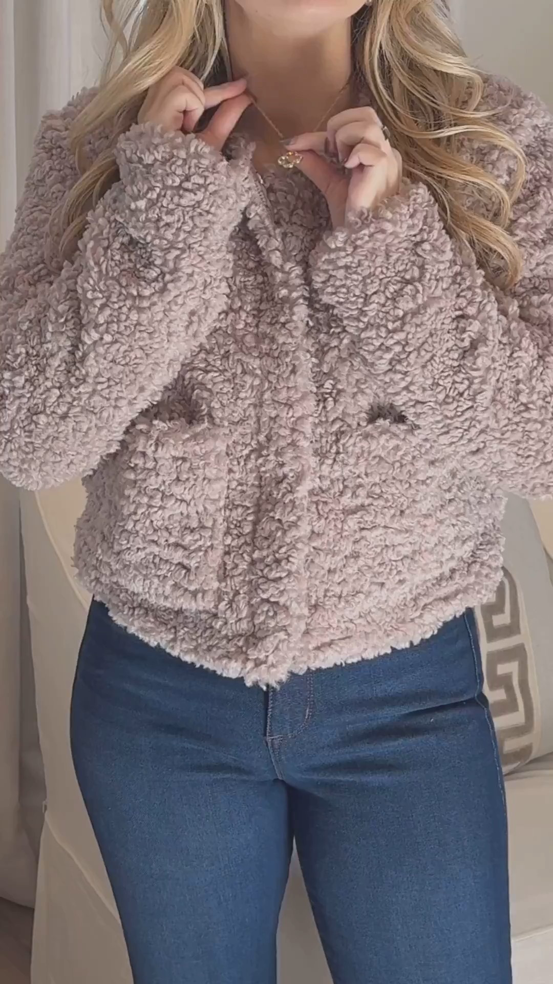 #WalmartPartner
@WalmartStyle
@SofiaVergara
#WalmartStyle
@WalmartFashion

This gorgeous beige coat that was so fun to style—paired with a white top, flattering flare jeans, festive kitten heels! This was so easy to throw together and it has become one of my favorite outfits!!🤍✨

#LTKSeasonal #LTKGiftGuide #LTKHoliday