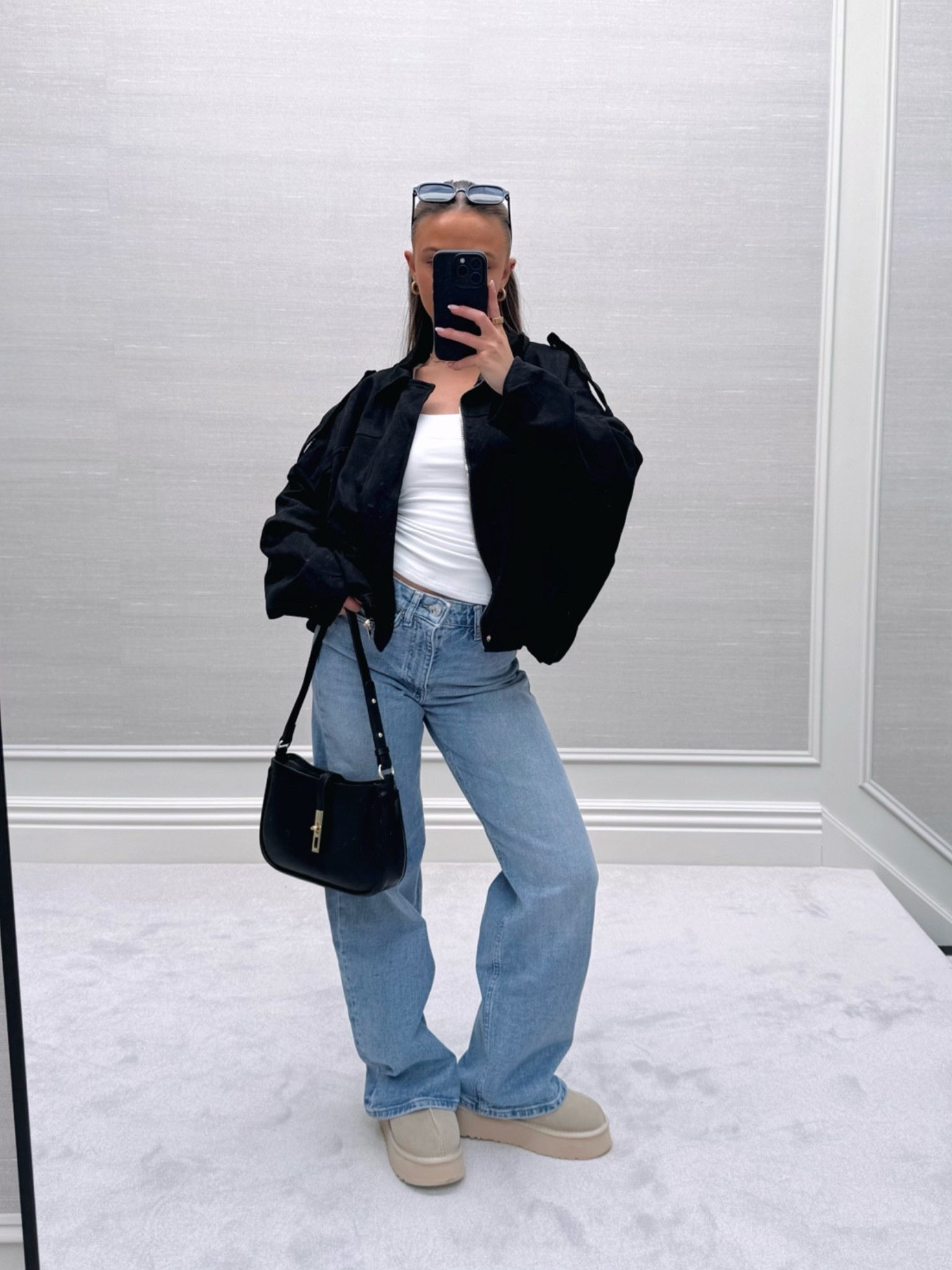 spring outfit inspo!! these jeans come in so many measurements!🤩

Wide leg high rise blue jeans black suede jacket spring summer going out casual outfit

#LTKuk #LTKspring #LTKjeans