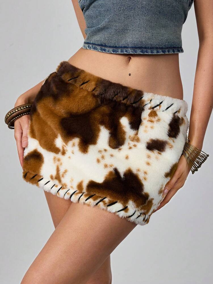 ROMWE J-Fashion Women's Retro Hippie Festival Cow Print Fuzzy Fabric Mini Low Waist Skirt | SHEIN