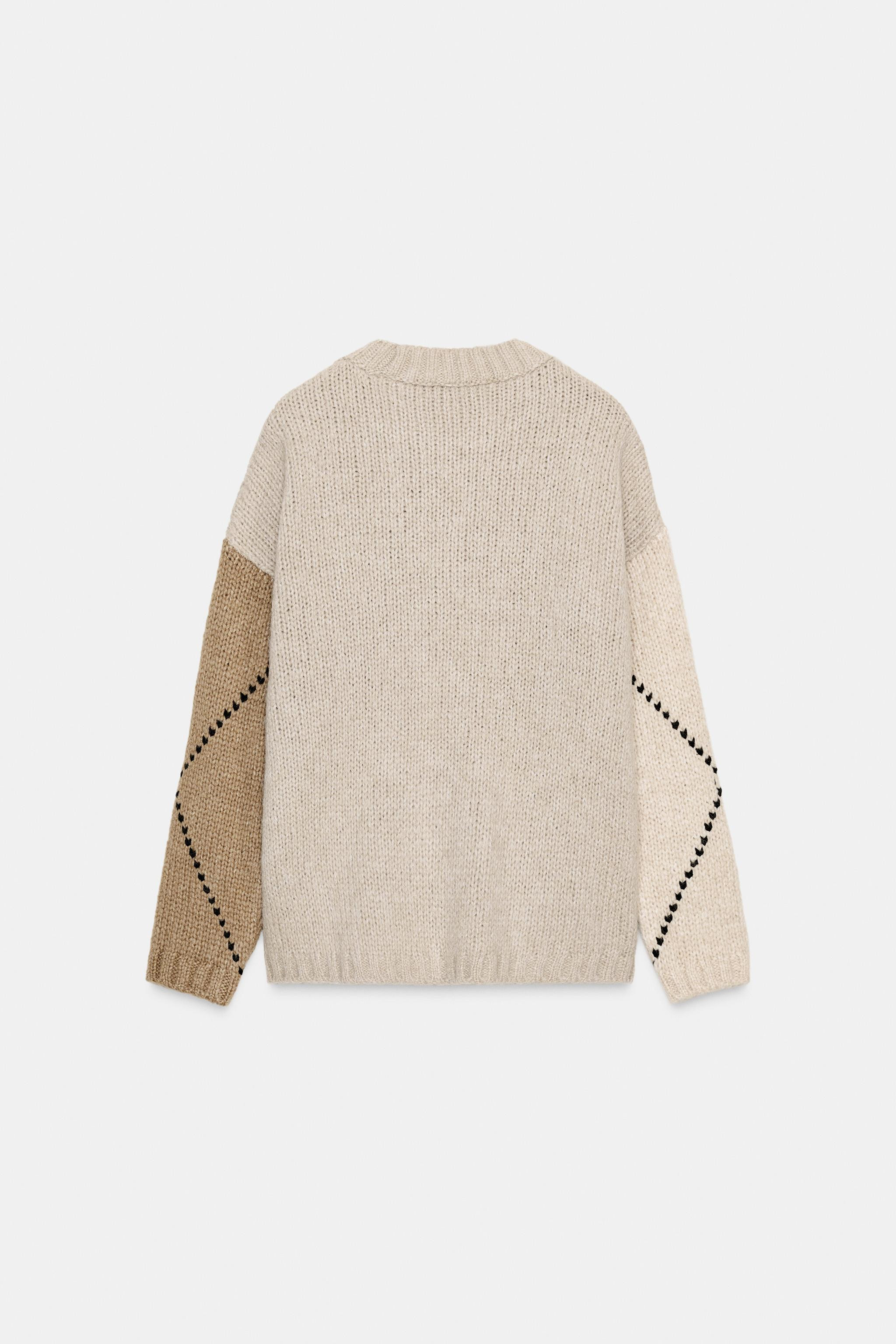 Round neck long sleeve jumper. Ribbed trim. | Zara US