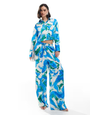 Vero Moda cropped shirt and wide leg trouser co-ord in blye abstract print | ASOS (Global)