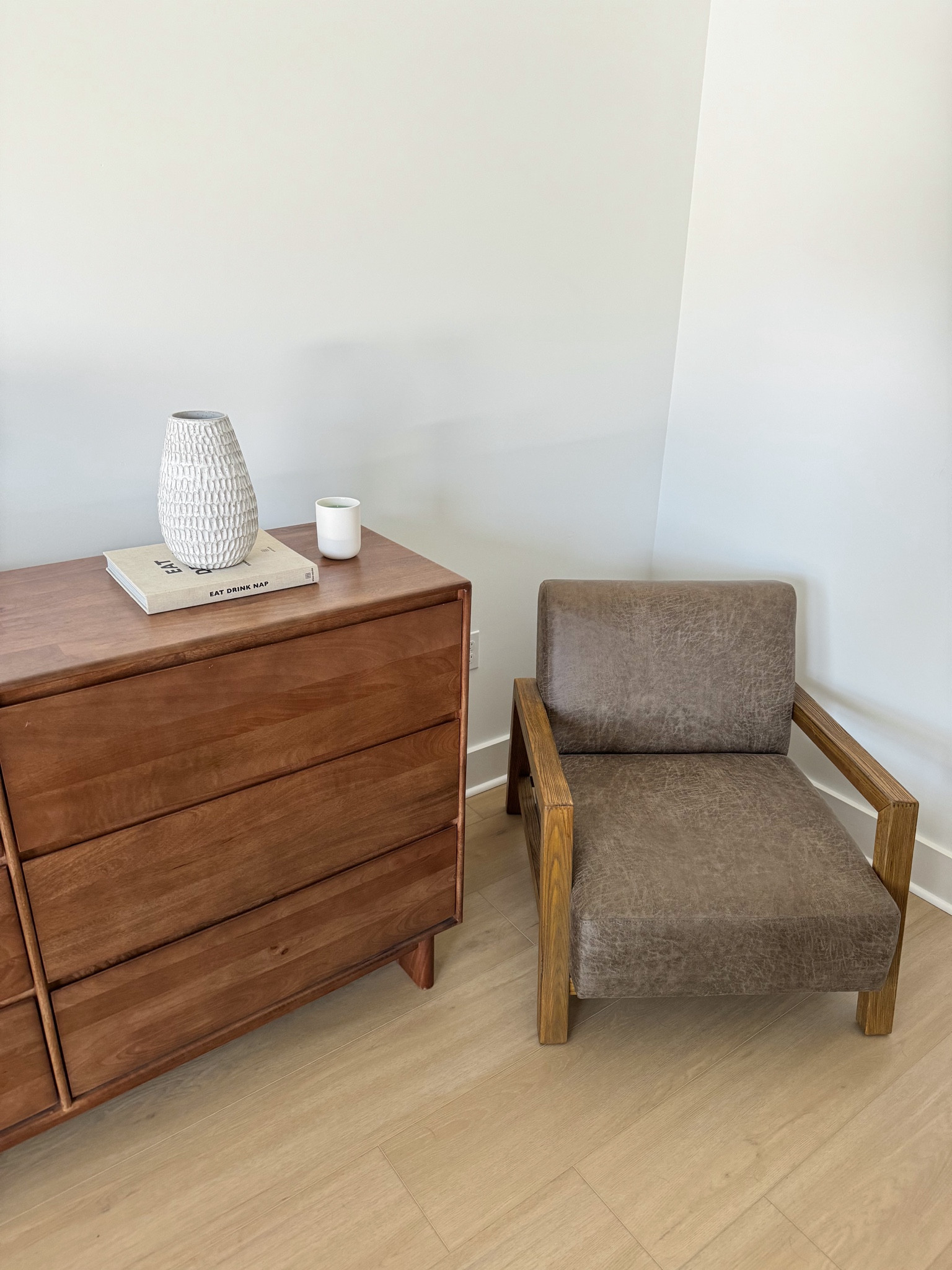 primary bedroom - leather accent chair + modern simple dresser

#LTKhome #LTKstyletip