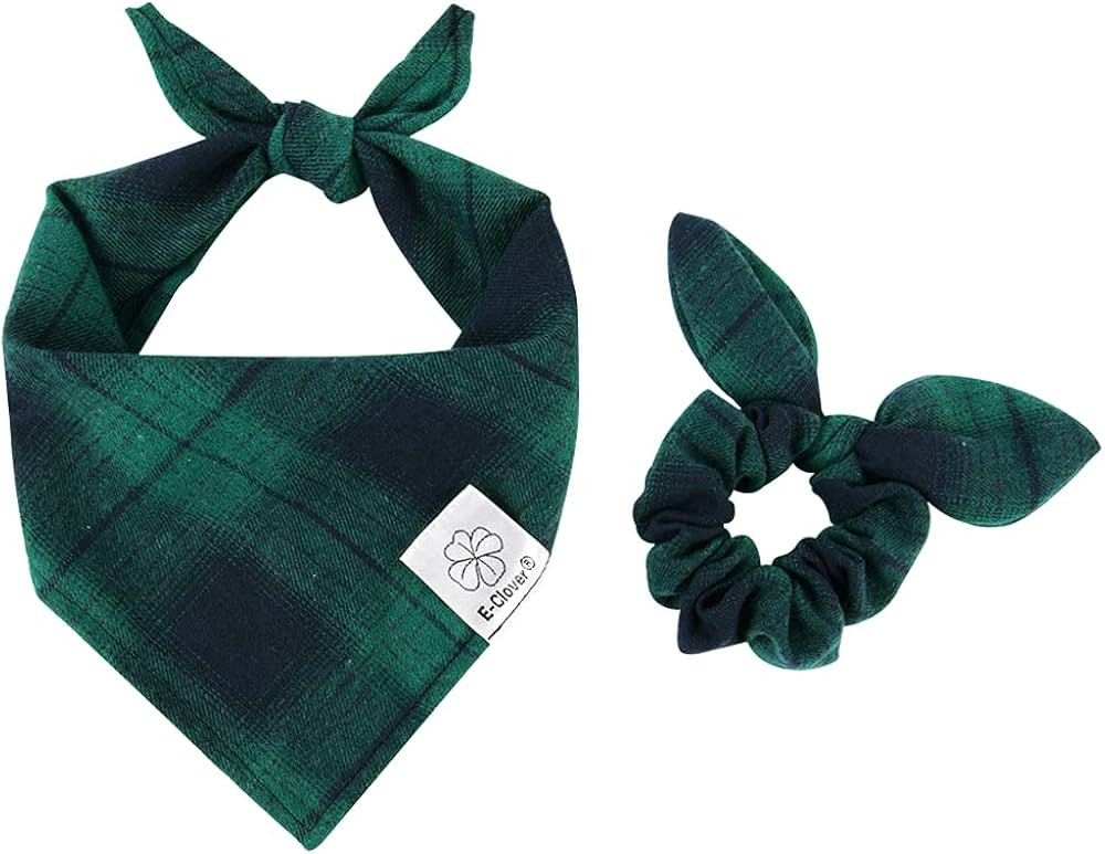 E-Clover Christmas Dog Bandanas Boy & Matching Scrunchie Set Plaid Dog Bibs Scarf Triangle Kerchi... | Amazon (US)