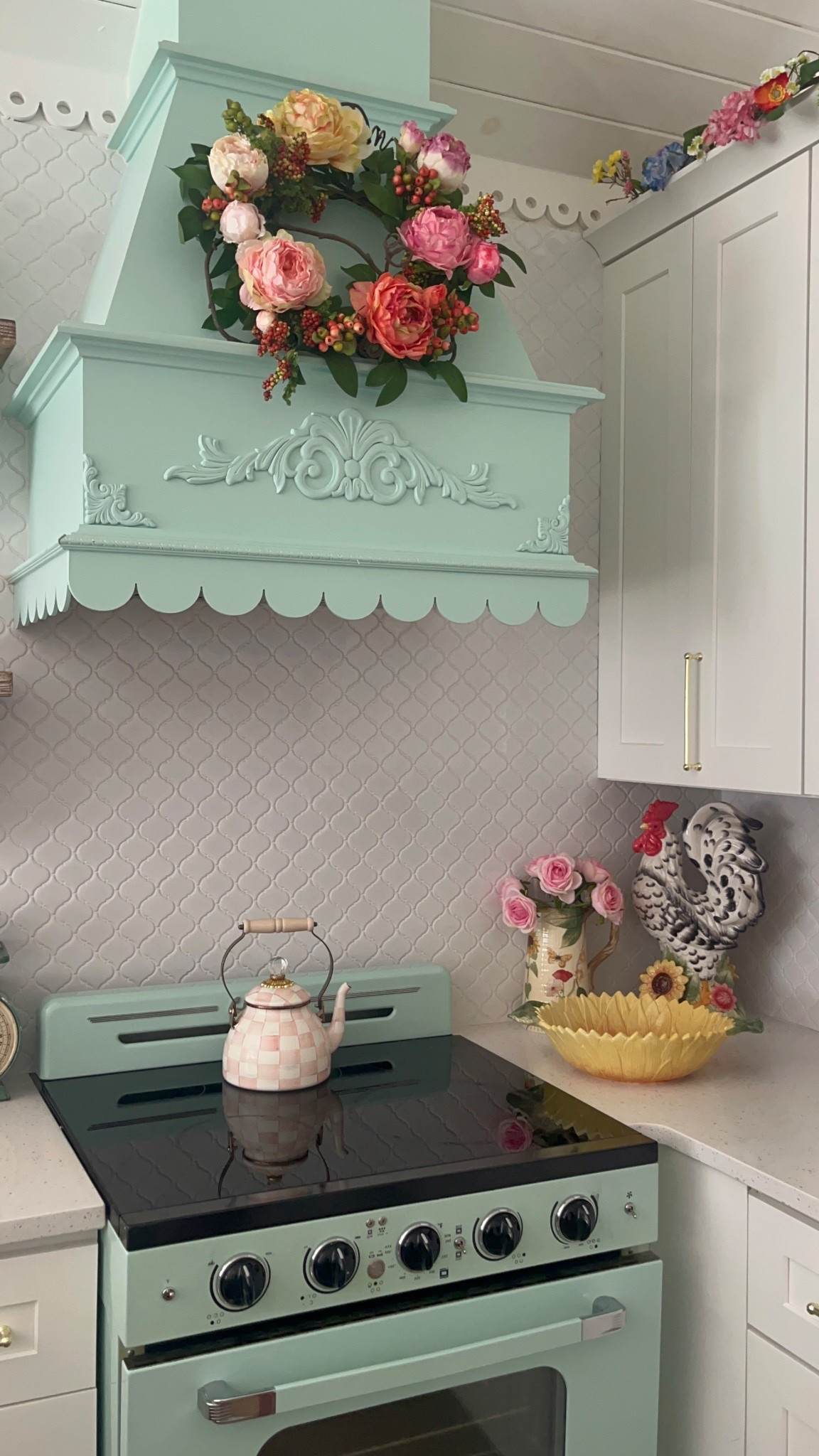 The most adorable summer decor for the kitchen! Love the sunflowers! 

#LTKHome #LTKSeasonal #LTKSaleAlert