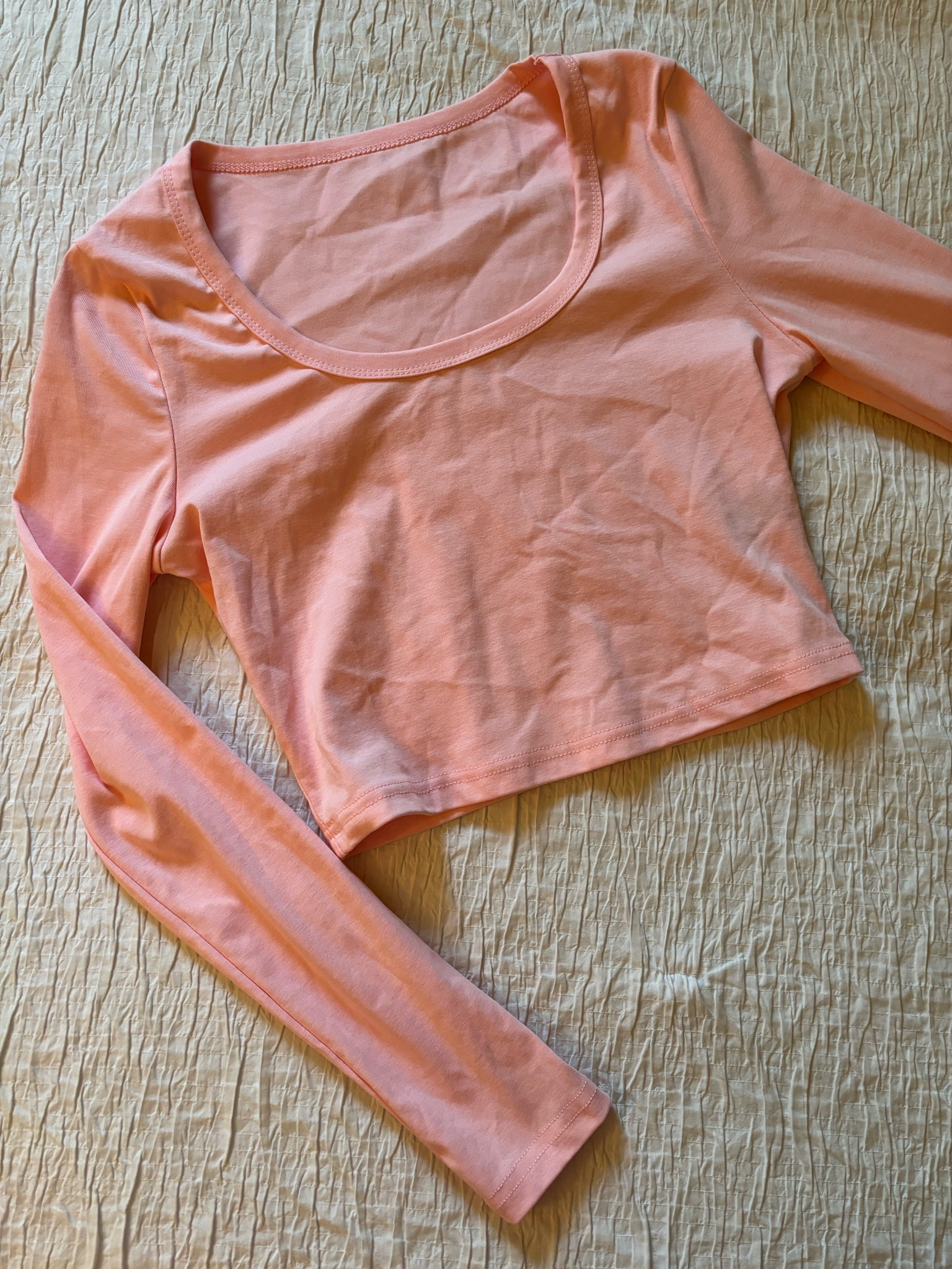 Pink long sleeve, comfy long sleeve, loungewear, SHEIN clothes, SHEIN long sleevee

#LTKfindsunder50 #LTKHoliday #LTKSeasonal