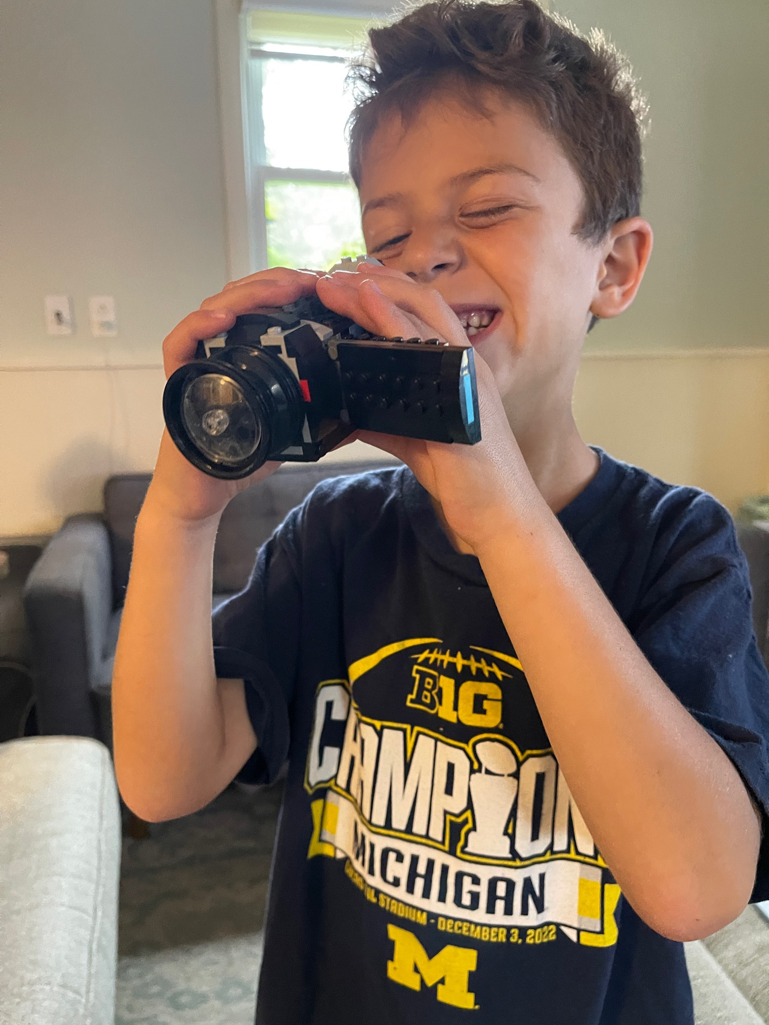 Super cool 3 in 1 retro Lego set with a camera, video camera, & tv!



#LTKFindsUnder50 #LTKFamily #LTKKids