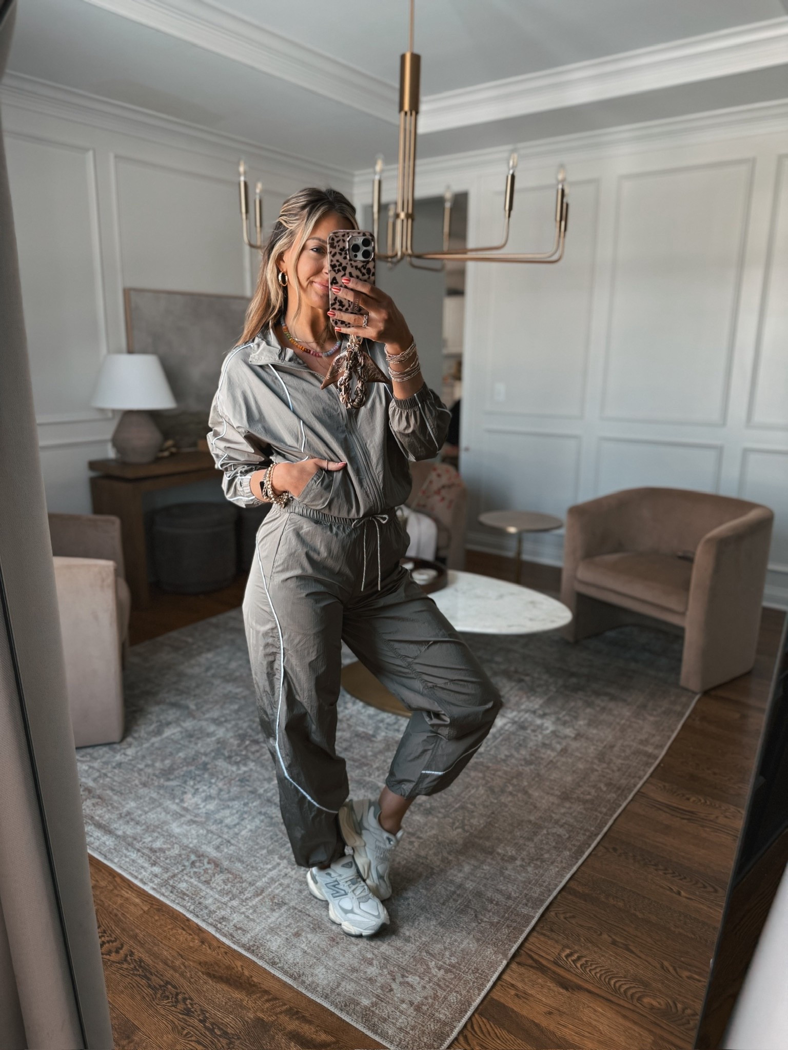 I love this set so much plus both pieces would be great mixed with other pieces! Great color going into spring! 

#LTKootd #LTKActive #LTKmomlife