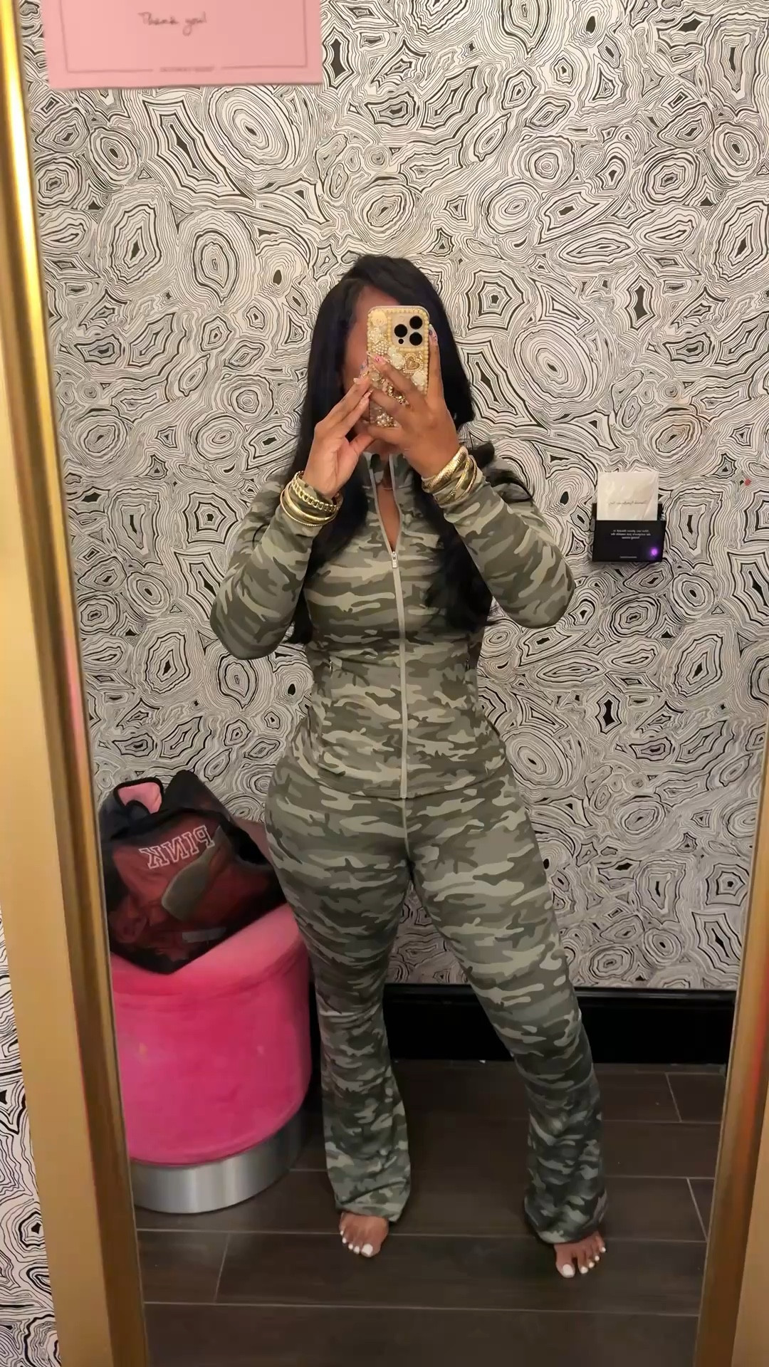 Spring travel outfit loading ✈️🌸

This Victoria’s Secret set is sooo soft, stretchy, and flattering ✨I’m wearing a medium in both.

Comes in 10+ colors + also has a matching tube top & tank option 🤭

Perfect for airport days, travel fits, errands, or just being outside cute + comfy

#LTKActive #LTKPetite #LTKTravel