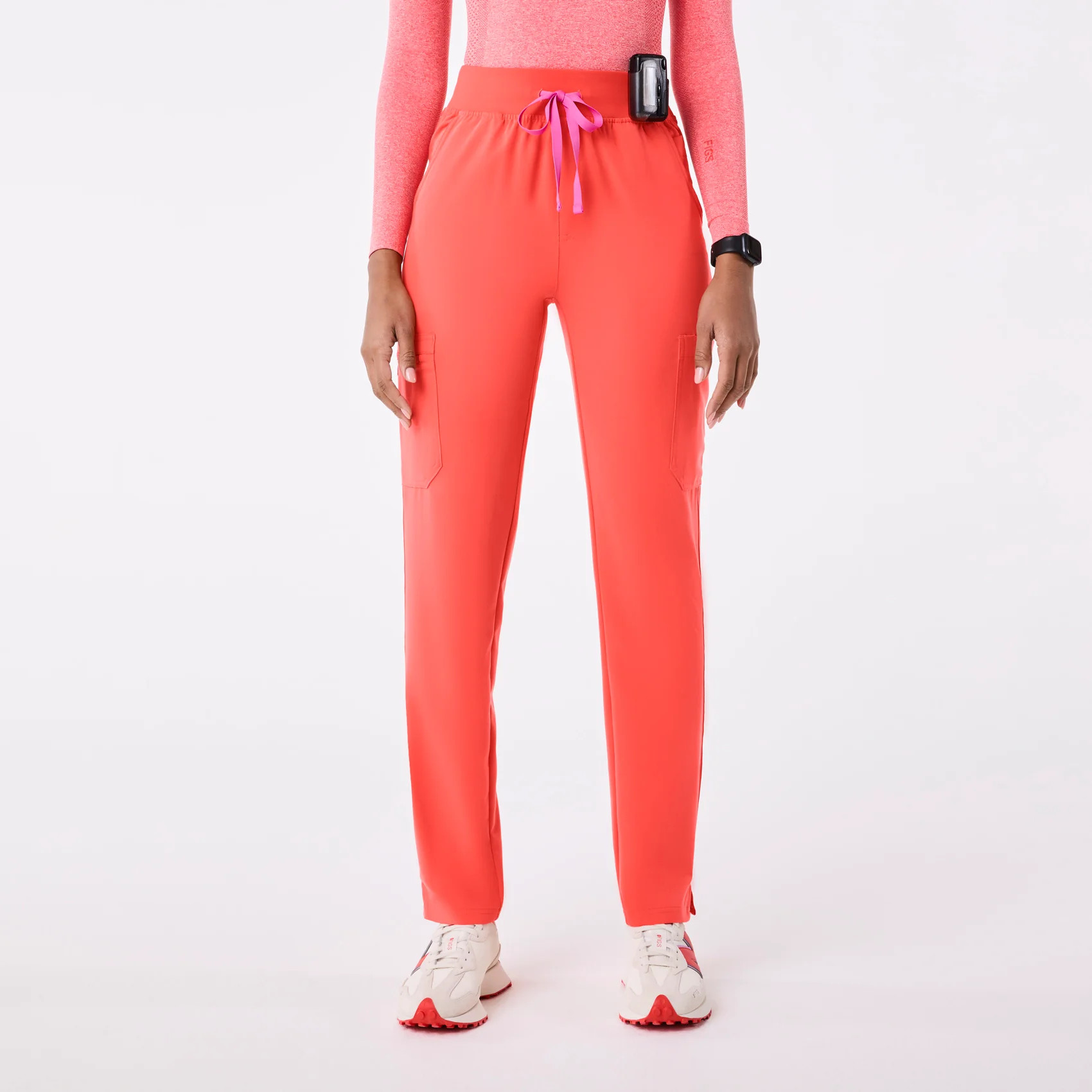 Women’s High Waisted Yola Skinny Scrub Pants™ - Fireside · FIGS | FIGS