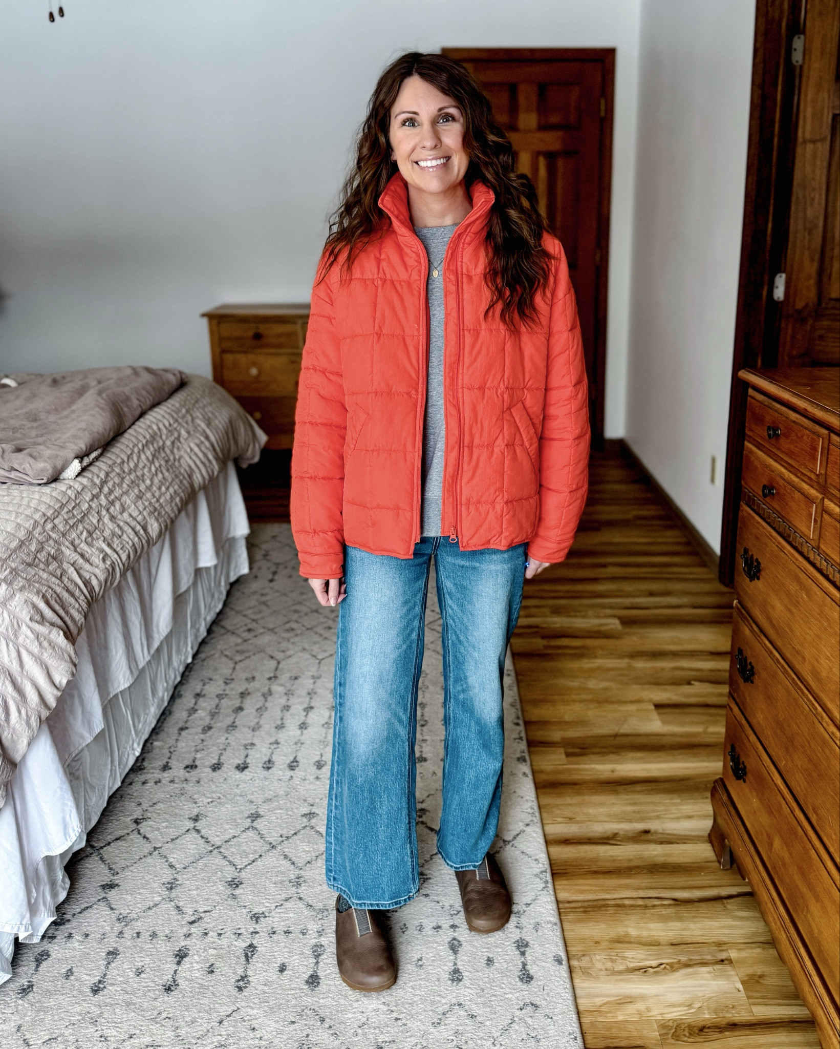 Wearing xs in the crewneck, 24 in 26” inseam in my jeans, 6 in clay clogs. My coat is size small♥️

#LTKootd #LTKPetite #LTKSeasonal