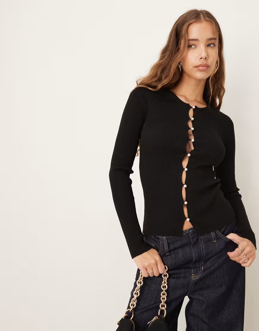 Gina Tricot long sleeve ribbed button down knitted top in black | ASOS (Global)