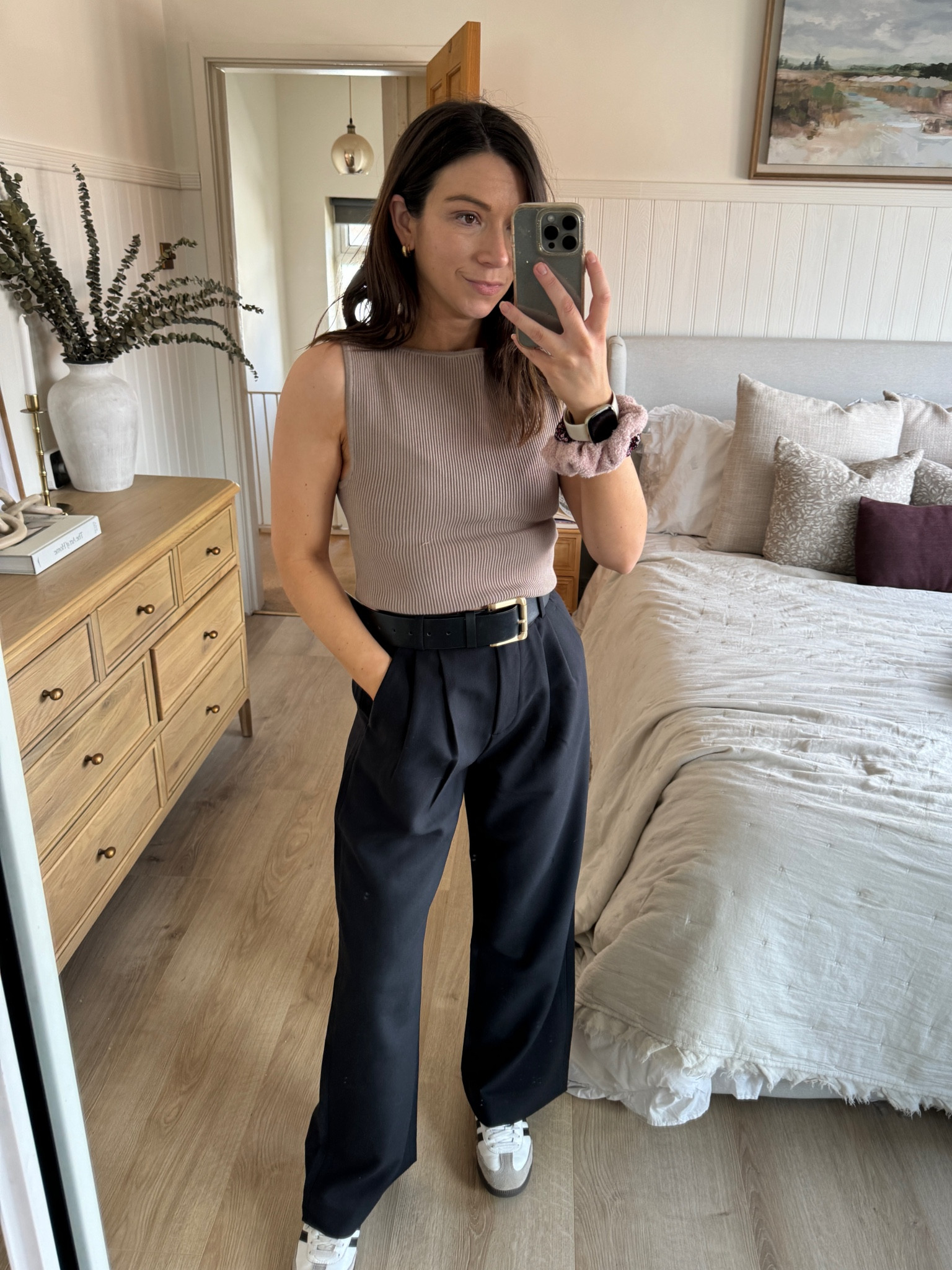 Abercrombie haul 

Boatneck rib top - this is gorgeous quality. Quite long in the body which is why it’s bulked up a little, I’m going to order a small size- this is a small 

#ltkxabercrombie Abercrombie haul, spring outfits, workwear, office outfits, spring style, summer outfits 



#LTKeurope #LTKworkwear #LTKfindsunder50