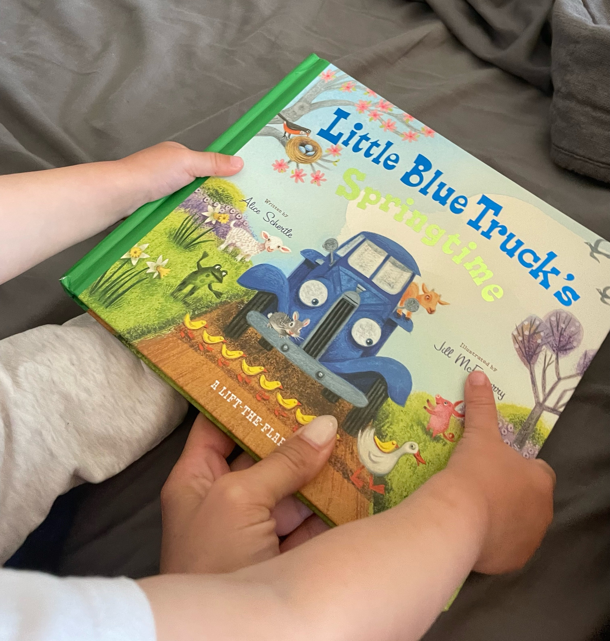 Beep Beep!

A lift a flap book is sure to bring excitement to story time. 

Great for Easter baskets too!

#LTKfamily #LTKkids