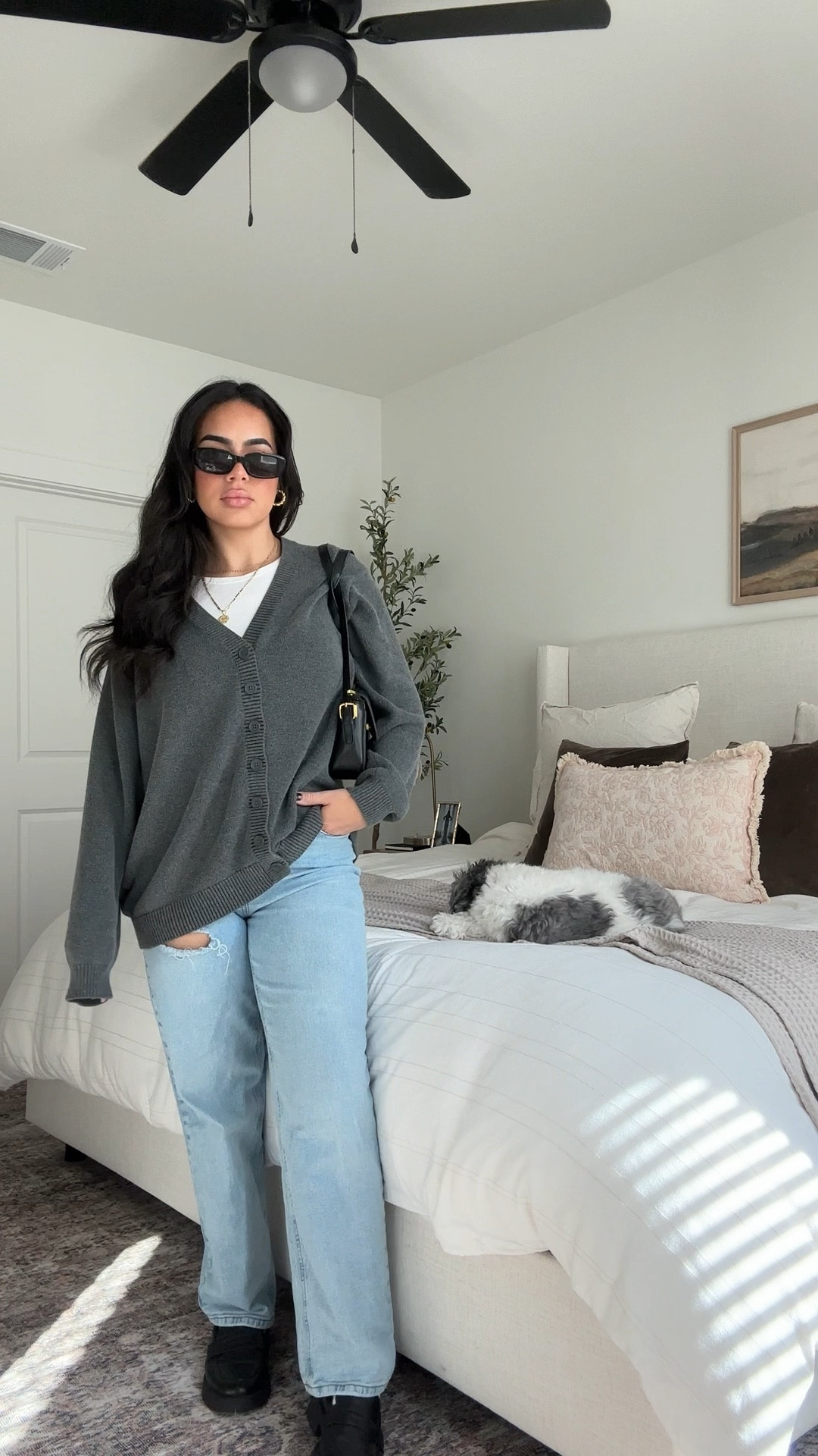 an edgier fit today with some of my fall and winter staples!!!

fall outfit autumn outfit staple pieces wardrobe essentials capsule wardrobe affordable fashion luxury on a budget thanksgiving outfit casual outfits ootd fashion finds


#LTKStyleTip #LTKFindsUnder50