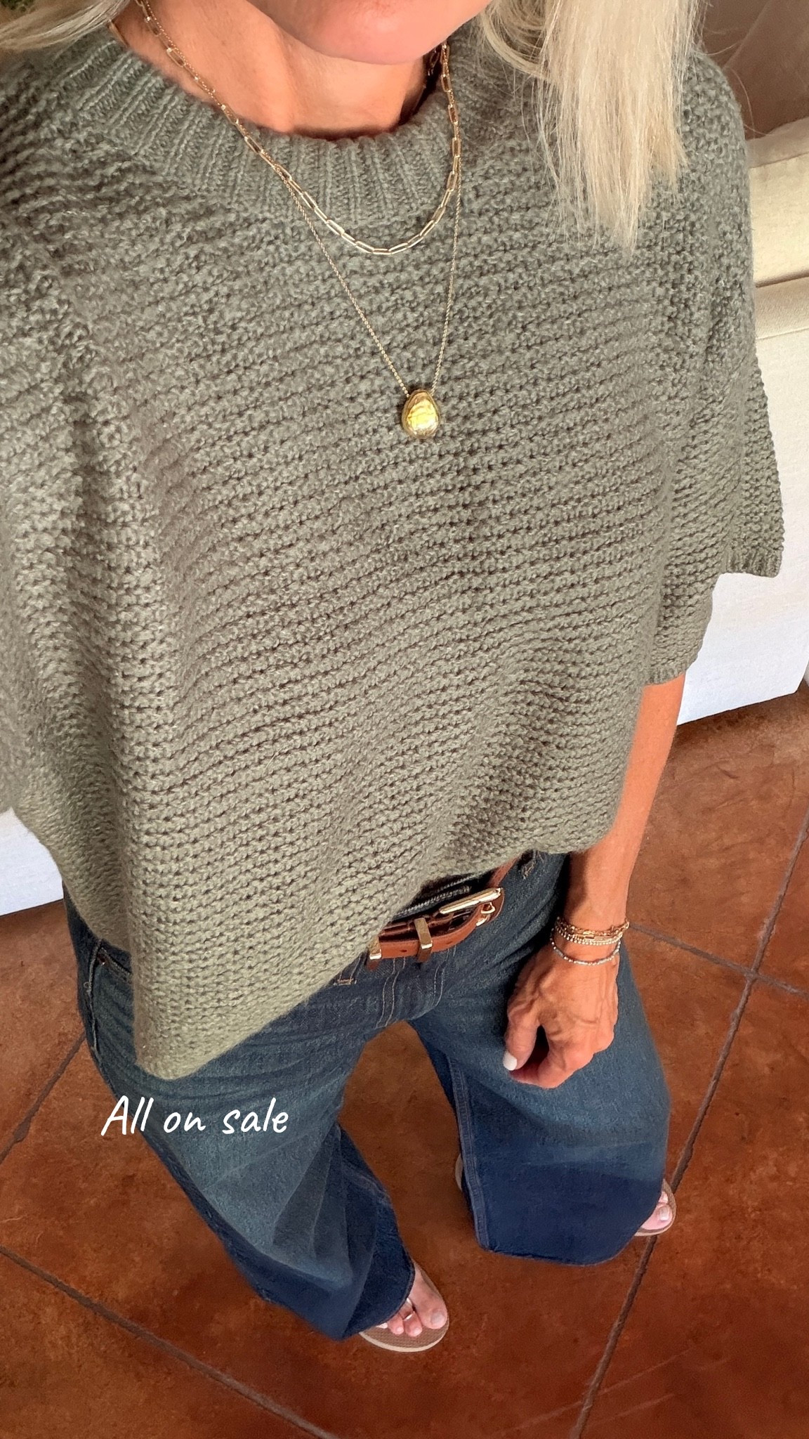 @abercrombie sale 
Wide leg denim so good- I sized down 1 
S eater - small

#LTKgrwm #LTKSaleAlert #LTKOver40
