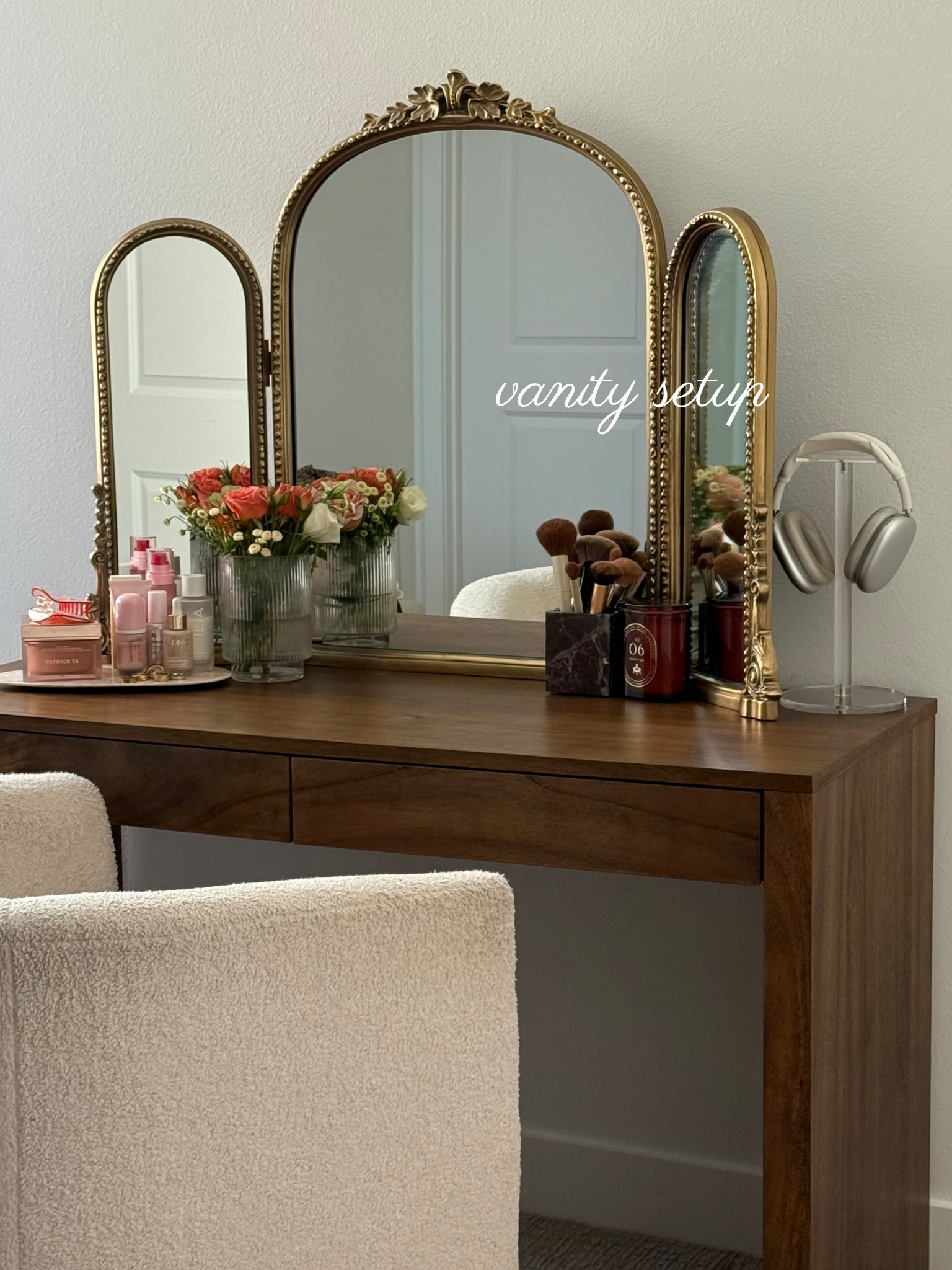 my dream vanity setup #beautyroom #vanity #makeupvanity

#LTKHome