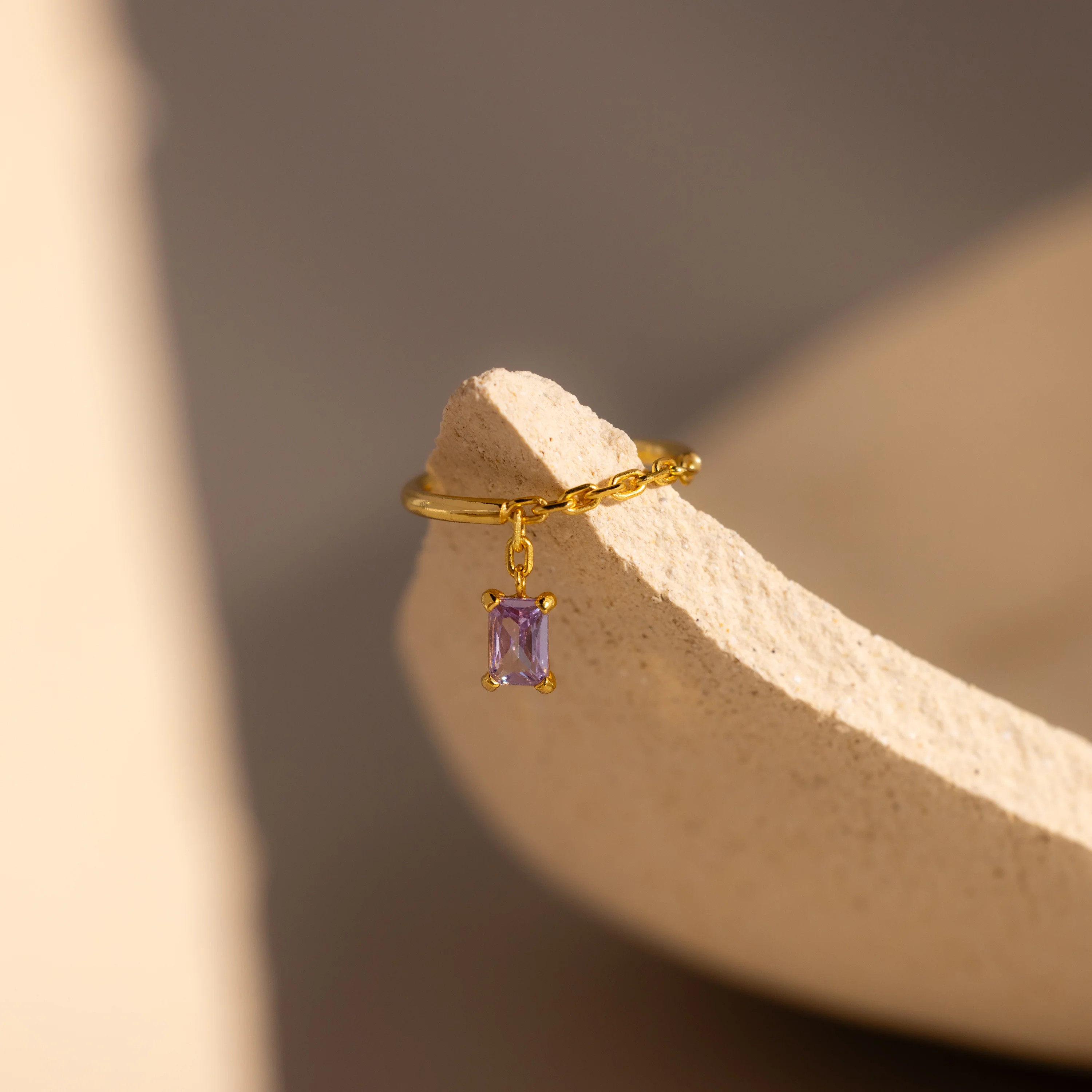 Dainty Alexandrite Birthstone Drop Charm Chain Ring | Caitlyn Minimalist | Caitlyn Minimalist