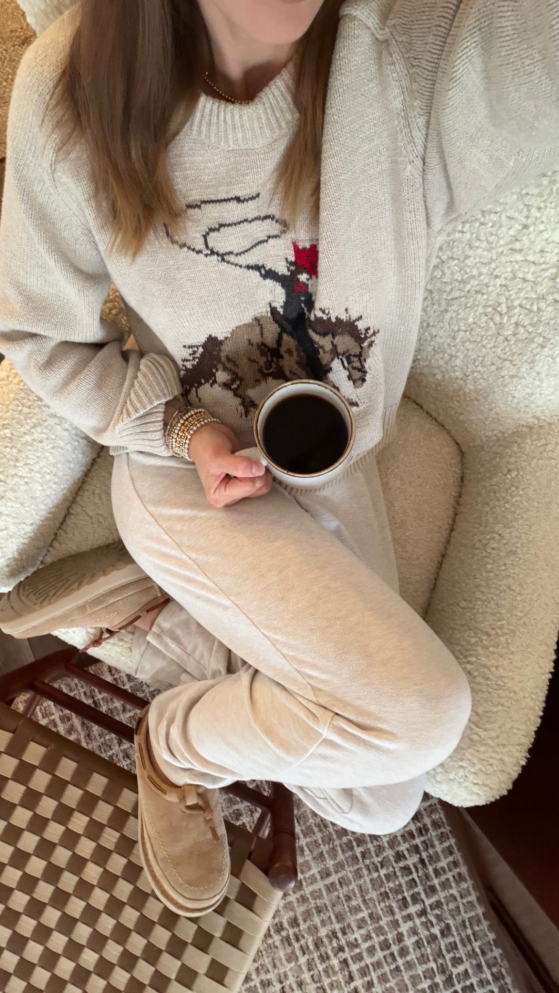 3/30/26 Cozy Morning Loungewear

My go-to cozy morning outfit 🤍 Wearing my favorite Aritzia lounge pants with my Abercrombie rodeo sweater.

Easy, comfortable, and perfect for slow mornings at home. Everything is linked here ✨



#LTKootd #LTKmorningroutine