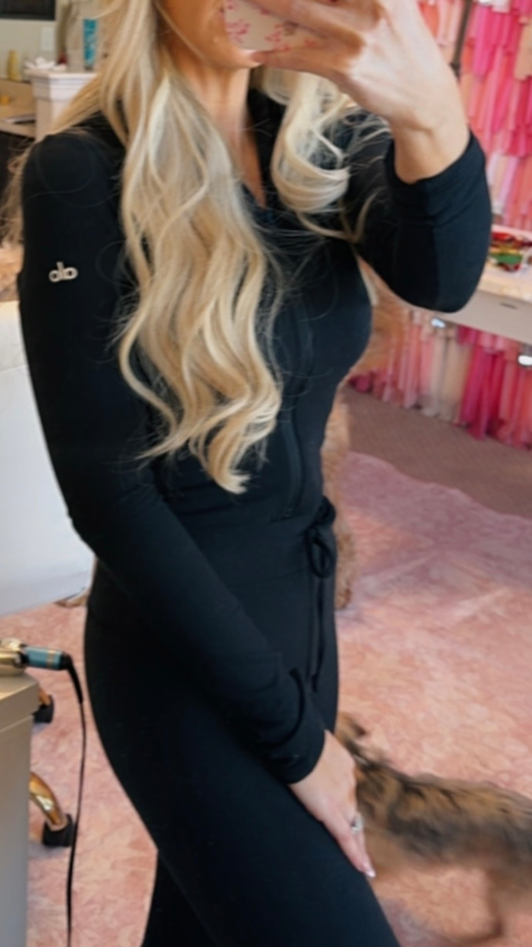 ALO set that is so flattering but still cozy. 🥰

#LTKActive