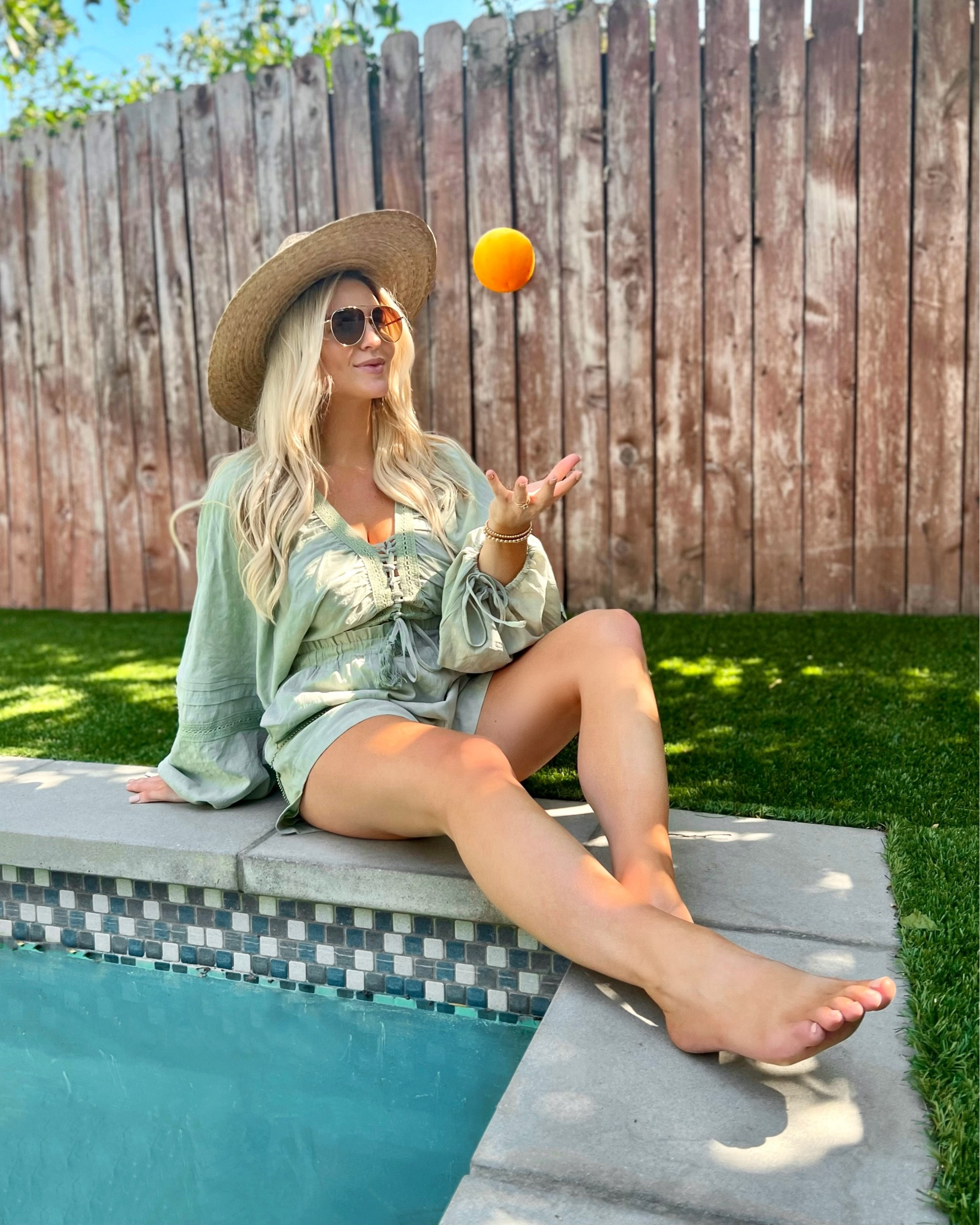 25% off at @luccacouture with code TRISH25 🧡

#luccamuse #LA #losangeles #liketkit#vacationfashion #bumpstyle // la, los angeles, vacation style, maternity fashion 