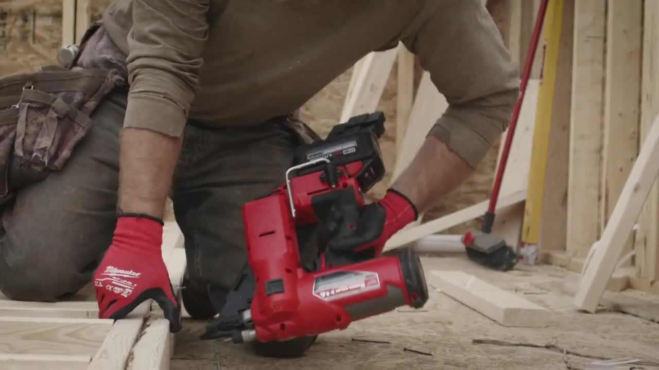 Milwaukee M18 FUEL 18-Volt Lithium-Ion Brushless .25 Gal. Cordless Jobsite Vacuum with (1) M18 5.... | The Home Depot
