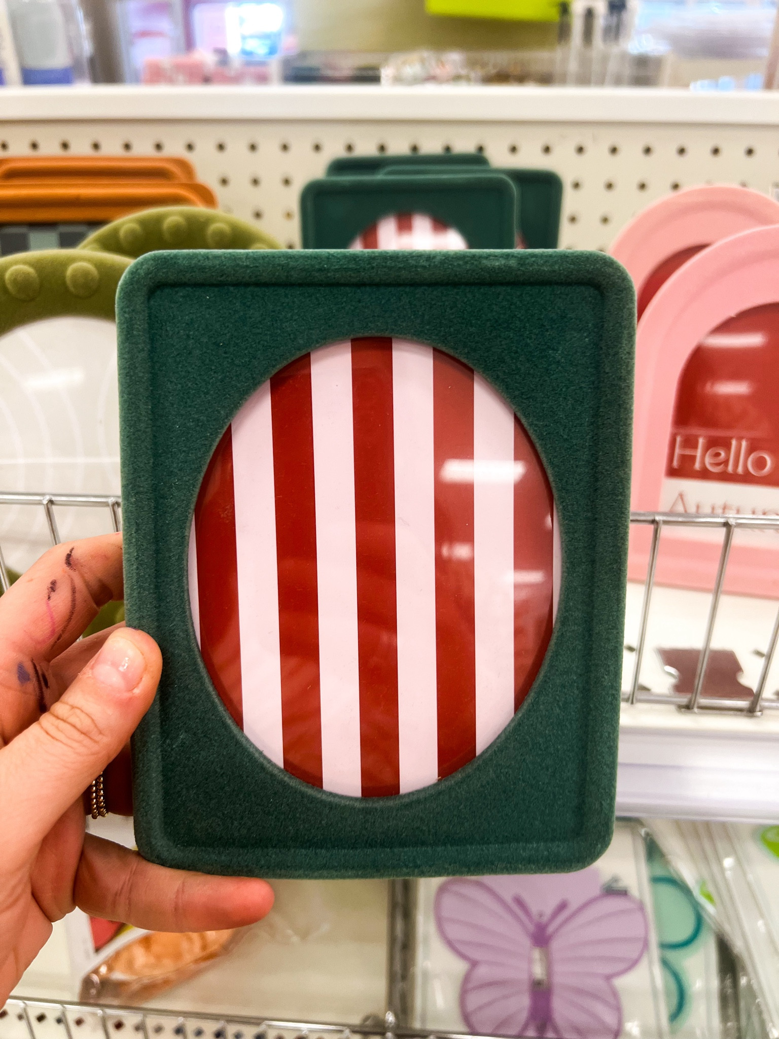 Targets dollar section had the CUTEST little fall items! I’m loving this flocked hunter green picture frame for only $3 🤩


Target, Target dollar section, fall decor, Target fall decor, home decor, picture frames, fall frames, Target new arrivals, new Target arrivals, new Target fall decor 

#LTKFamily #LTKHome