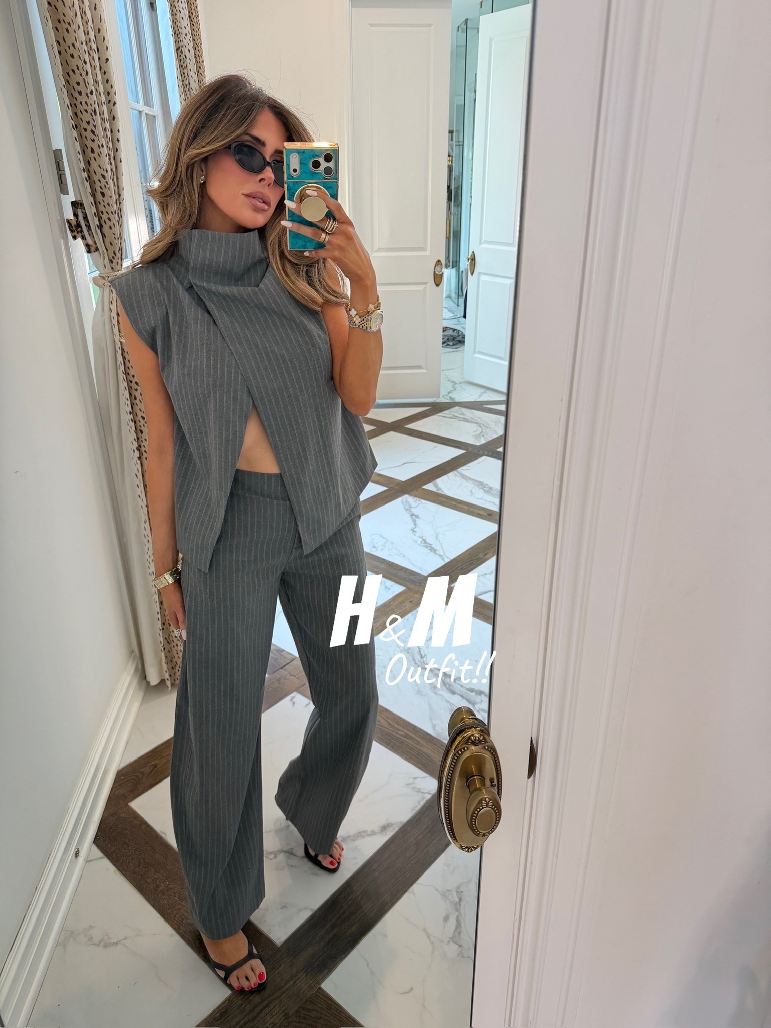 H&M OOTD! This is selling out quick. Both pieces are currently 20% off! Wearing an XS top and a US 4 in pants! 

H&M fashion, Matching sets, Business casual workwear, Early fall outfits, Fall outfits women, Autumn outfits, Gemme Beauty, Emily Gemma

#LTKdayinmylife #LTKWorkwear #LTKootd