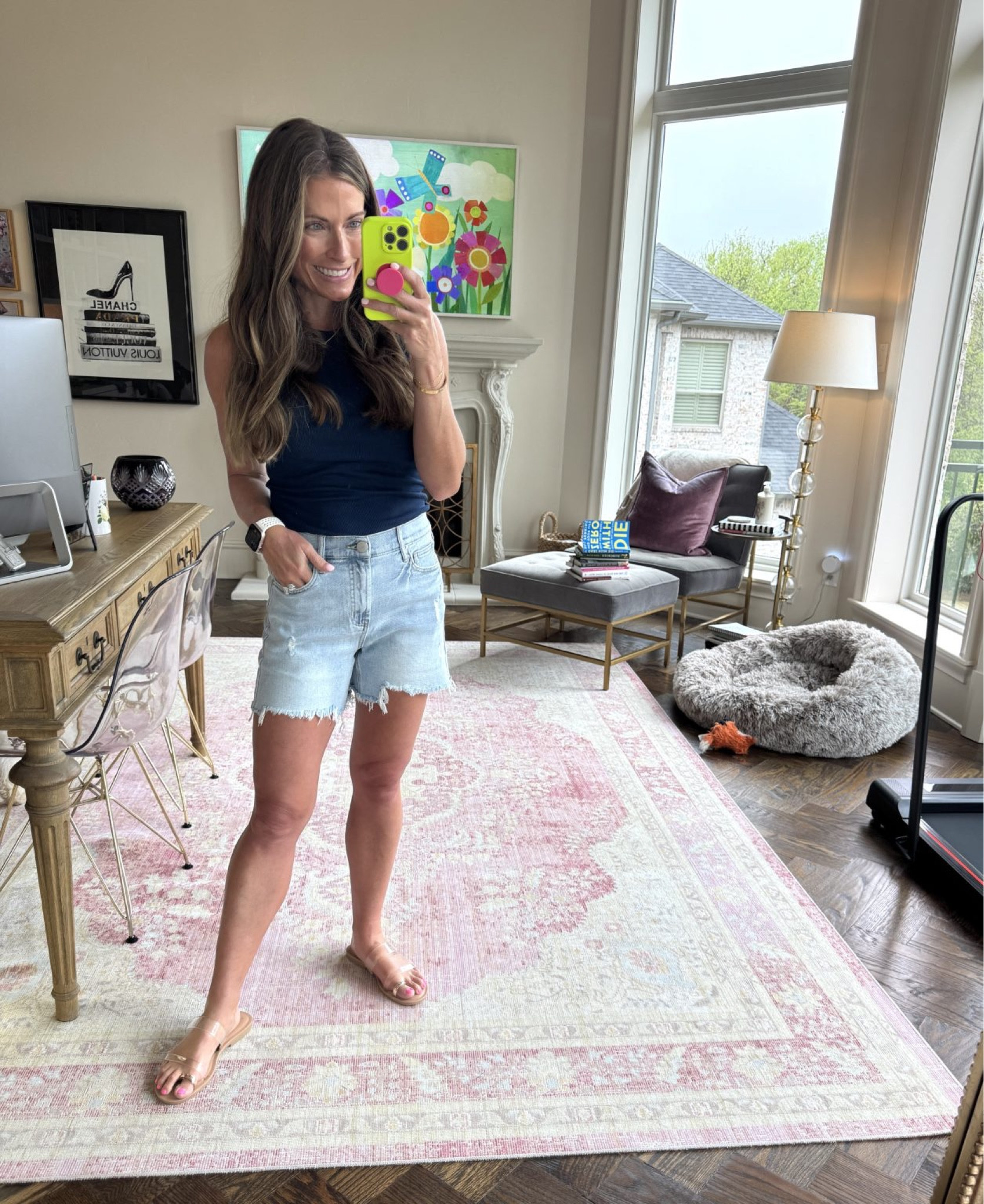 The perfect distressed shorts ☀️

#LTKTravel #LTKWorkwear #LTKSeasonal