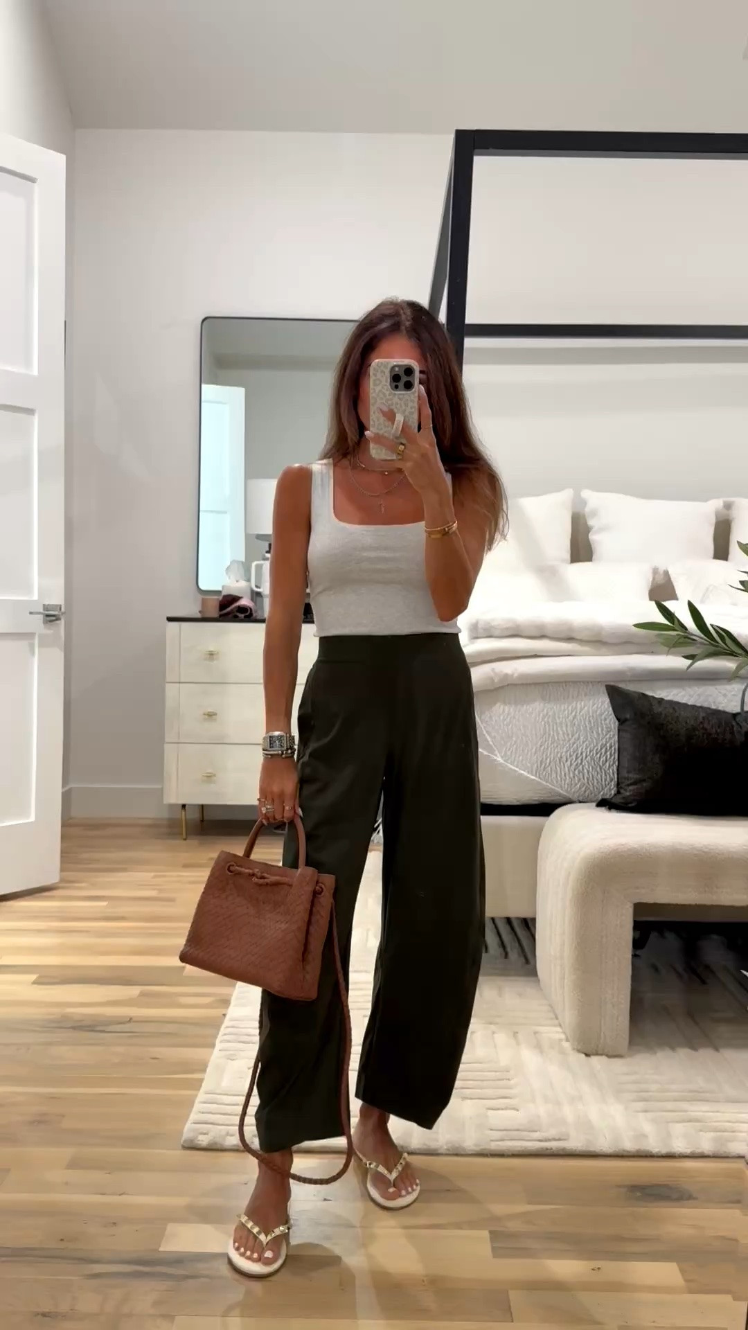 The layered look with best non wrinkle pants size 0p fall
Outfit
