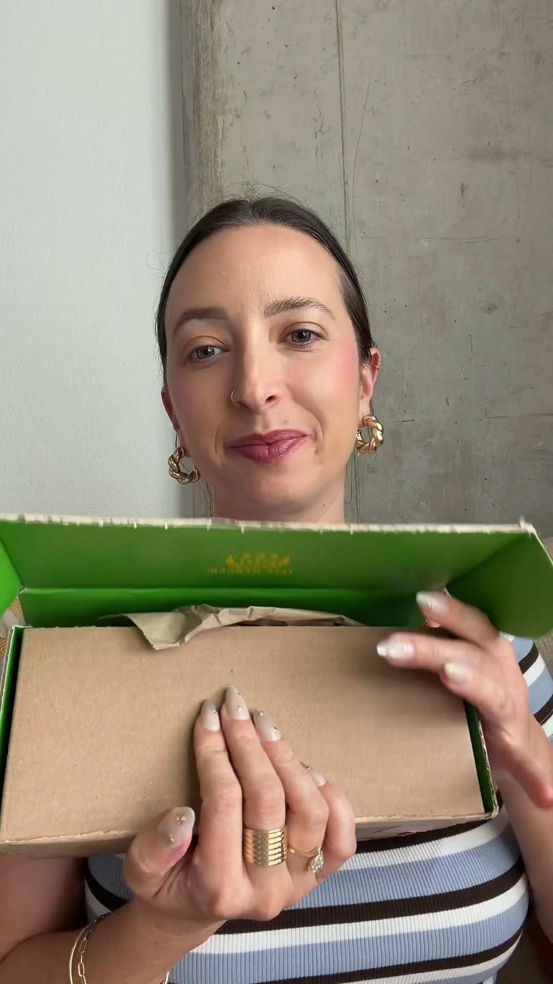 Tata Harper unboxing

#LTKBeauty