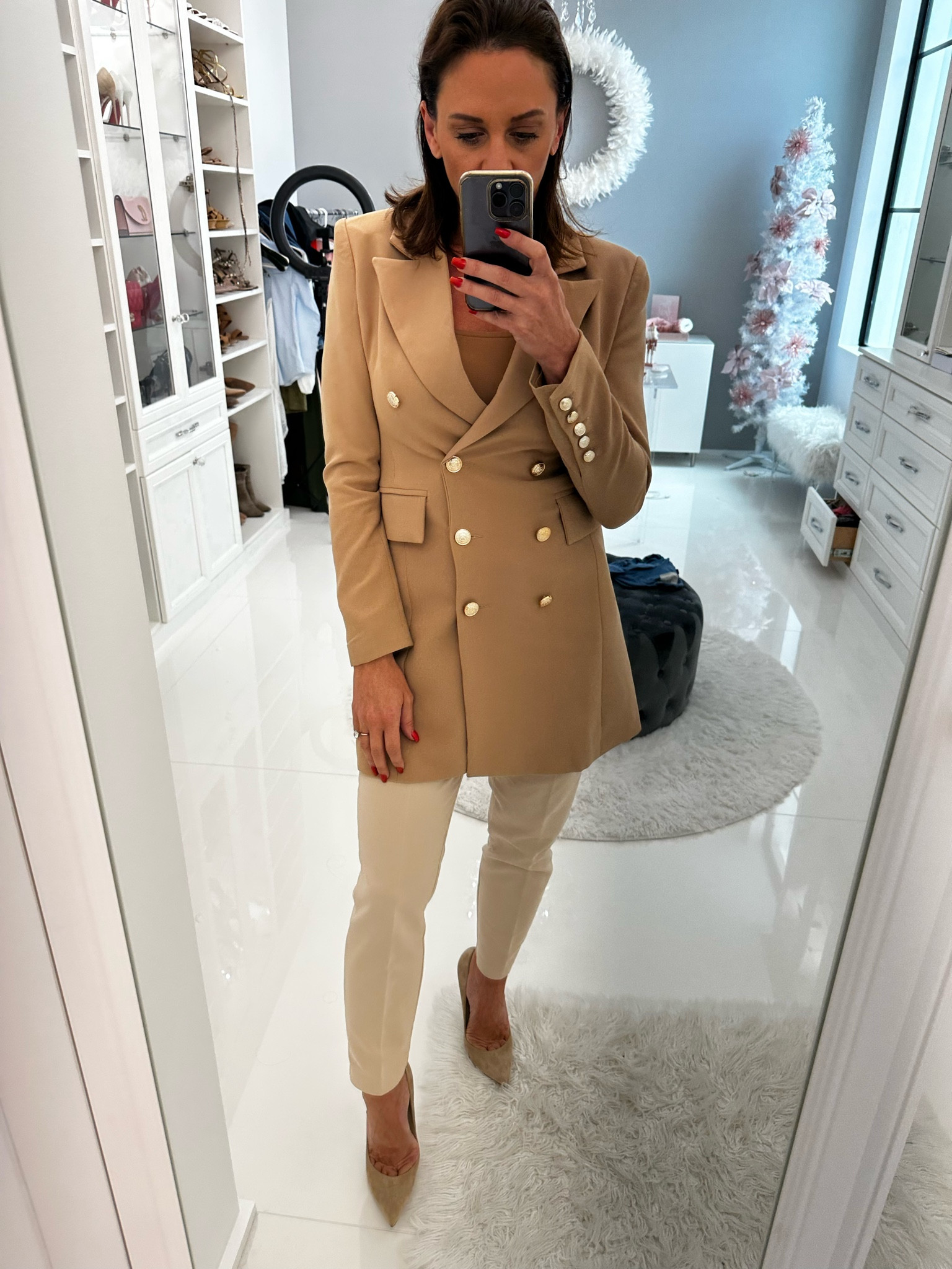 Hurry… and grab this coat, blazer, jacket… or even wear as a dress.

#LTKCyberWeek 

#LTKworkwear #LTKover40