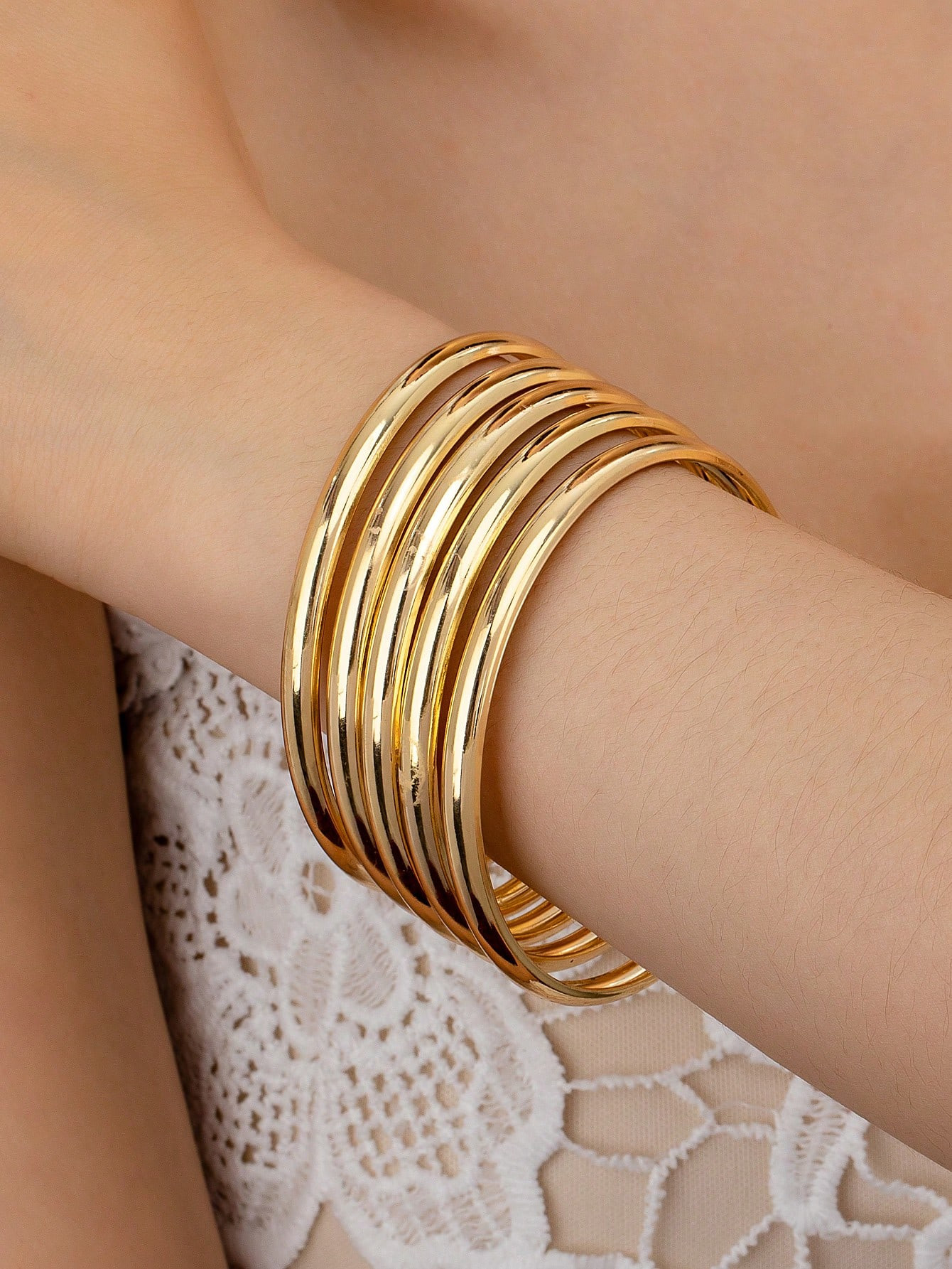 Set Of 5 Smooth Metal Bangle Bracelet, Circular Shaped, Fashionable And Simple, Luxurious And Gra... | SHEIN