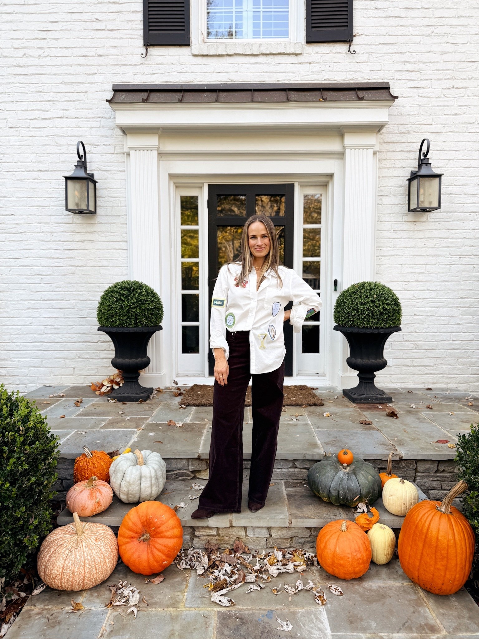 Thanksgiving outfit
White button down 
Wide leg corduroy pants 
Brown suede booties 

#LTKSeasonal #LTKHoliday #LTKStyleTip