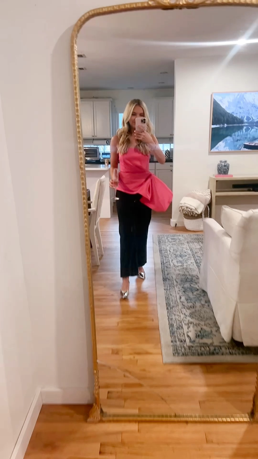 Girls night outfit! Paired my basic black jeans with this super fun top. 

#LTKVideo #LTKstyletip #LTKtravel