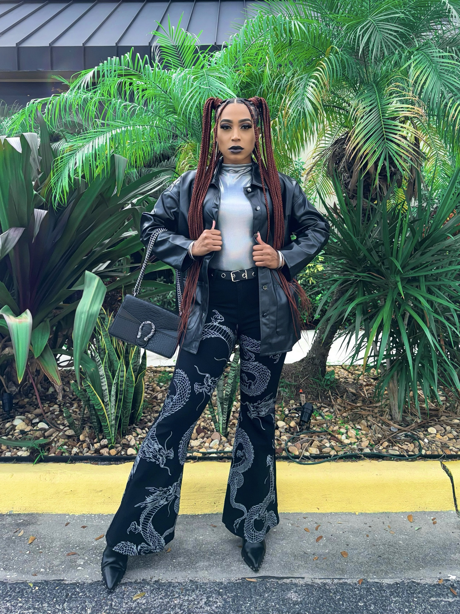 The dragons on the jeans are doing it for me personally ✨🐉✨ How edgy and cool is this fit?

#LTKmidsize #LTKfindsunder100 #LTKfindsunder50