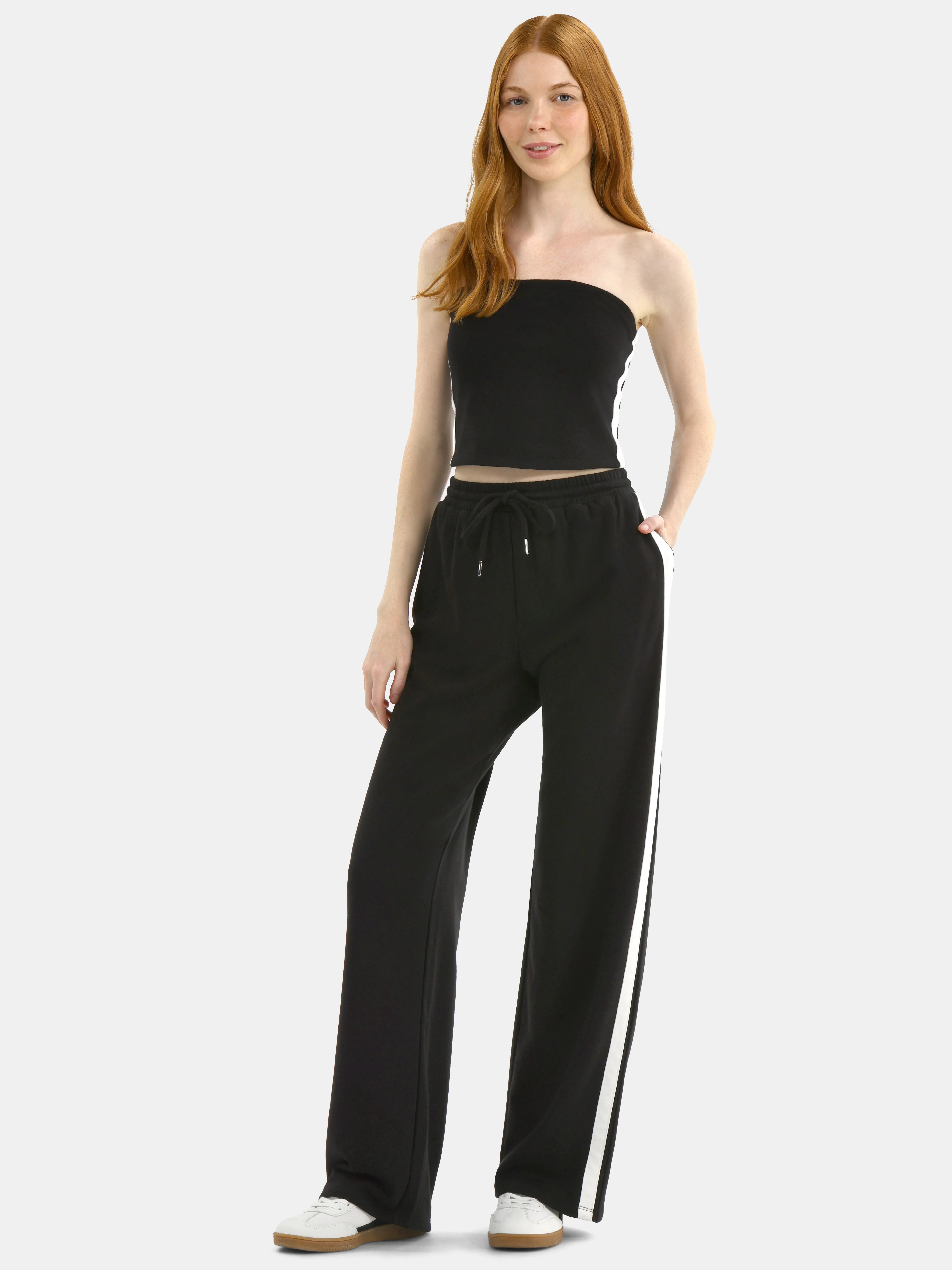 No Boundaries French Terry Tube Top and Pants Set, 2-Piece, Women's | Walmart (US)