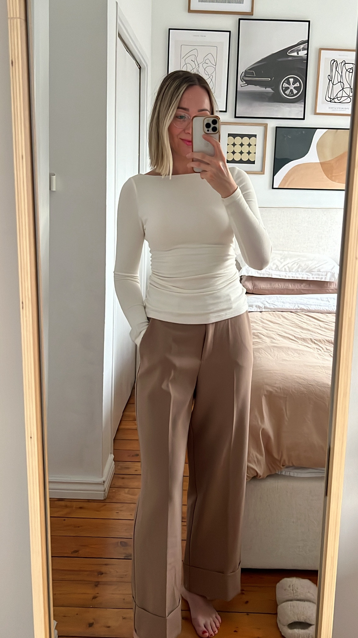 Cuffed ankle pants 🫶🏼 

#LTKgiftguide #LTKmodest #LTKbeauty