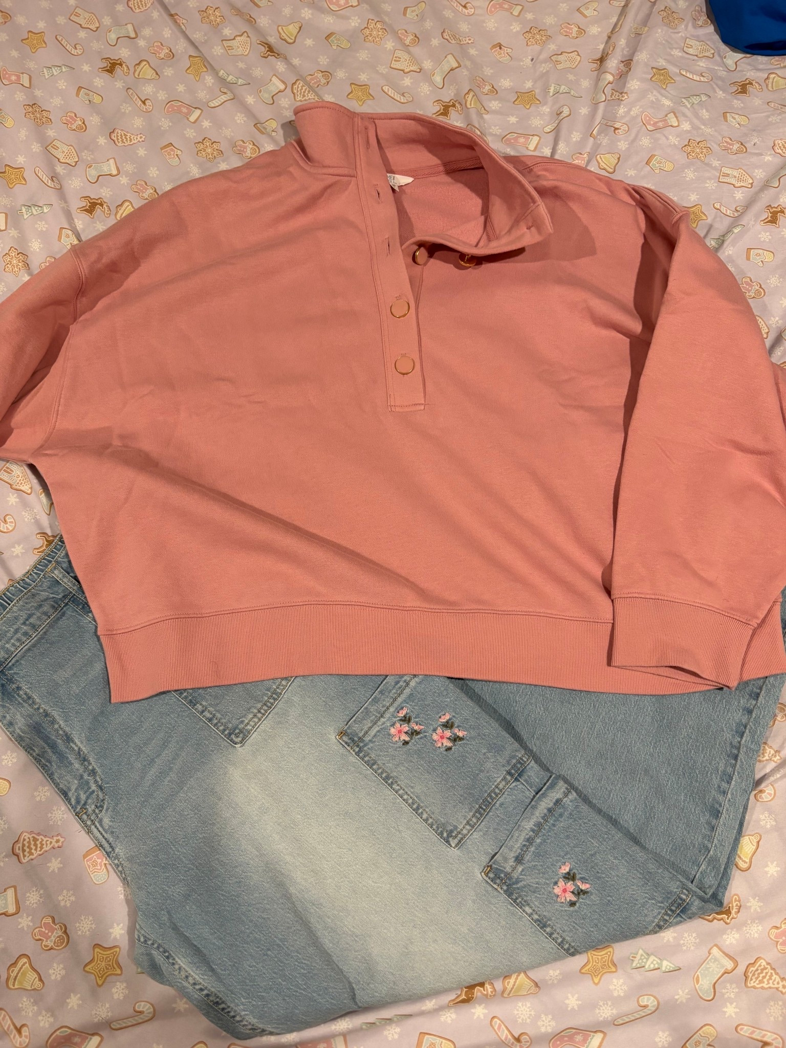 Walmart always with the wins!
For reference I am an 18 and I purchased the xxxl in the top to be oversized and the xxl in jean and both fit phenomenally 

#LTKOver40 #LTKValentine #LTKPlusSize