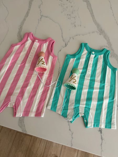 twin’s 6 month baby photos outfits! cutest stripe shortalls + 1/2 birthdays hat 

#LTKFindsUnder50 #LTKBaby #LTKSeasonal