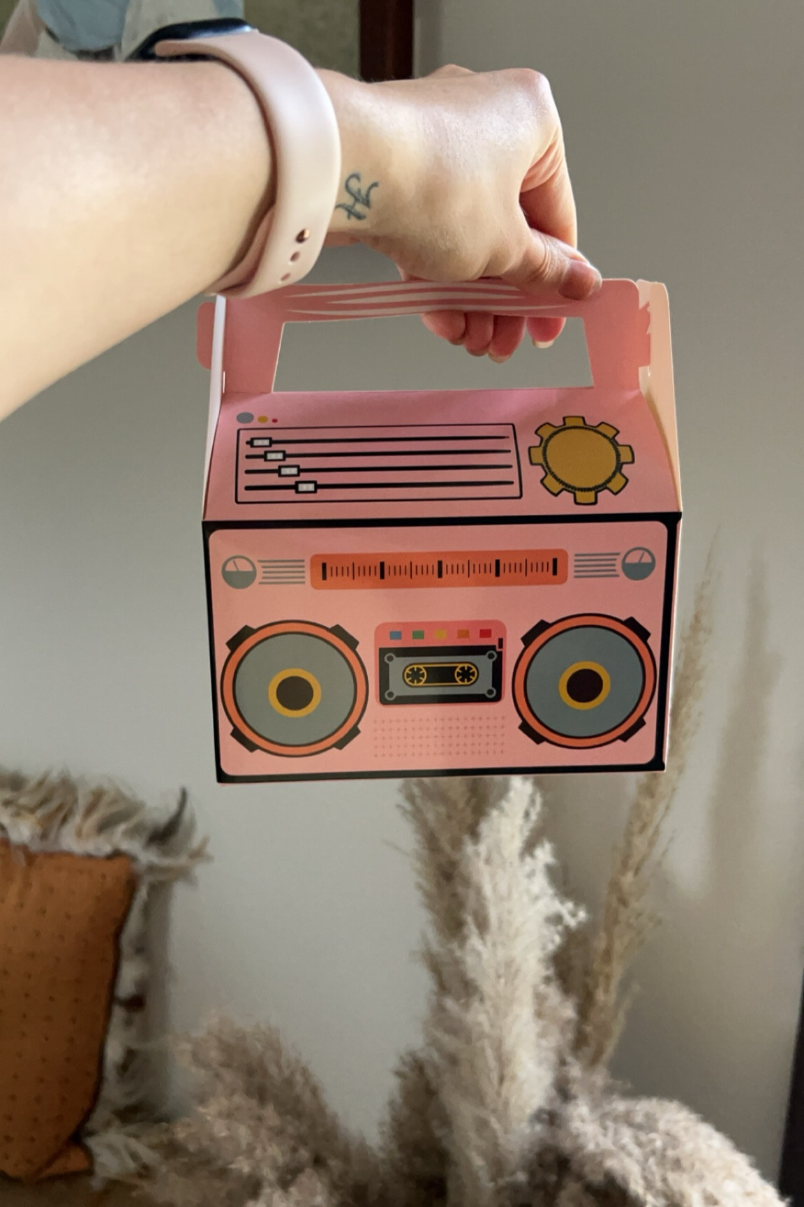 Party favor bags 💖📻☮️☀️

#LTKSeasonal #LTKitbag #LTKSpringSale