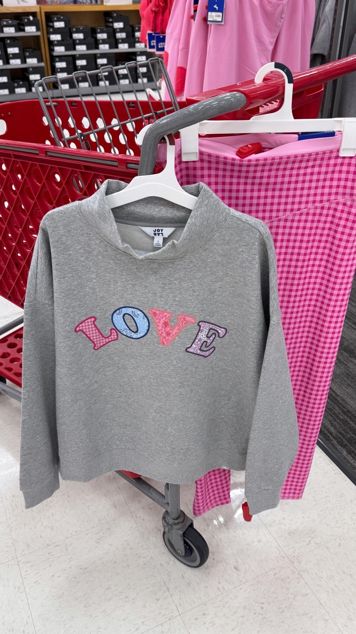 New Spring Collection At Target! 💖



#LTKmomlife #LTKFindsUnder50 #LTKootd