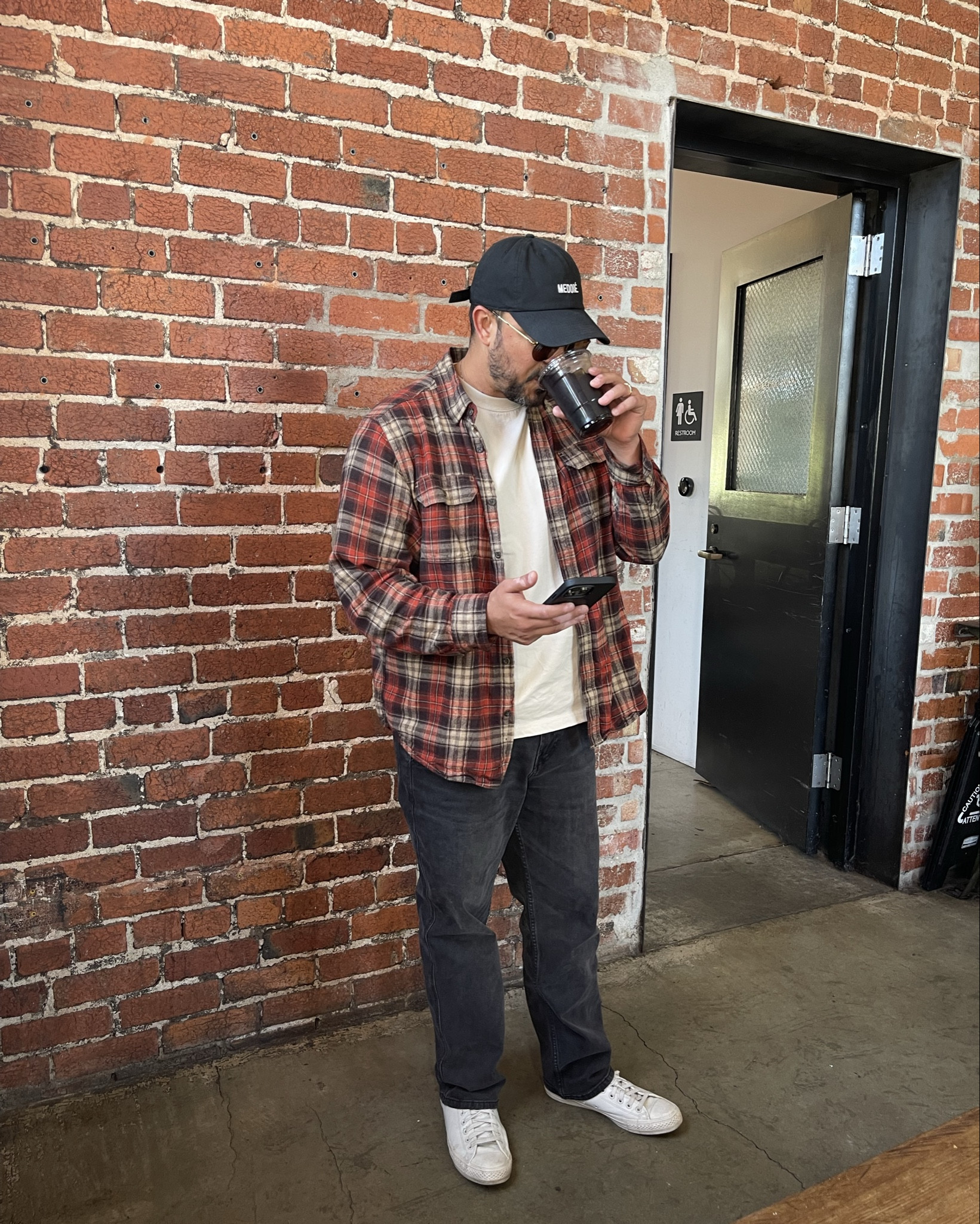 Coffee date outfits 🖤

#LTKFindsUnder50 #LTKMens #LTKStyleTip