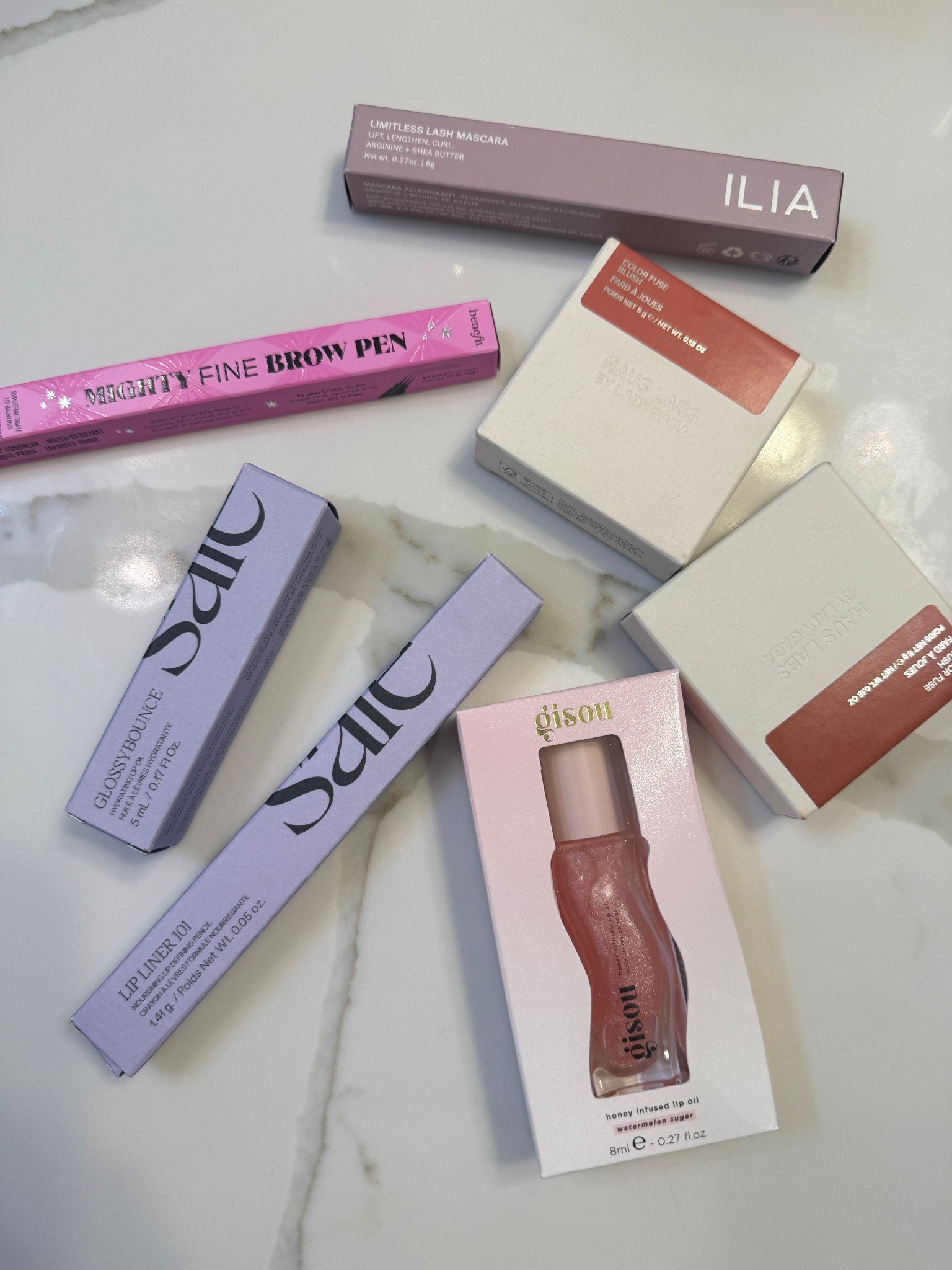 Just loving trying out new products and brands I don’t usually buy from. New makeup is like a new fit- just makes everything better ✨

#LTKBeauty #LTKSeasonal #LTKSummerEdit