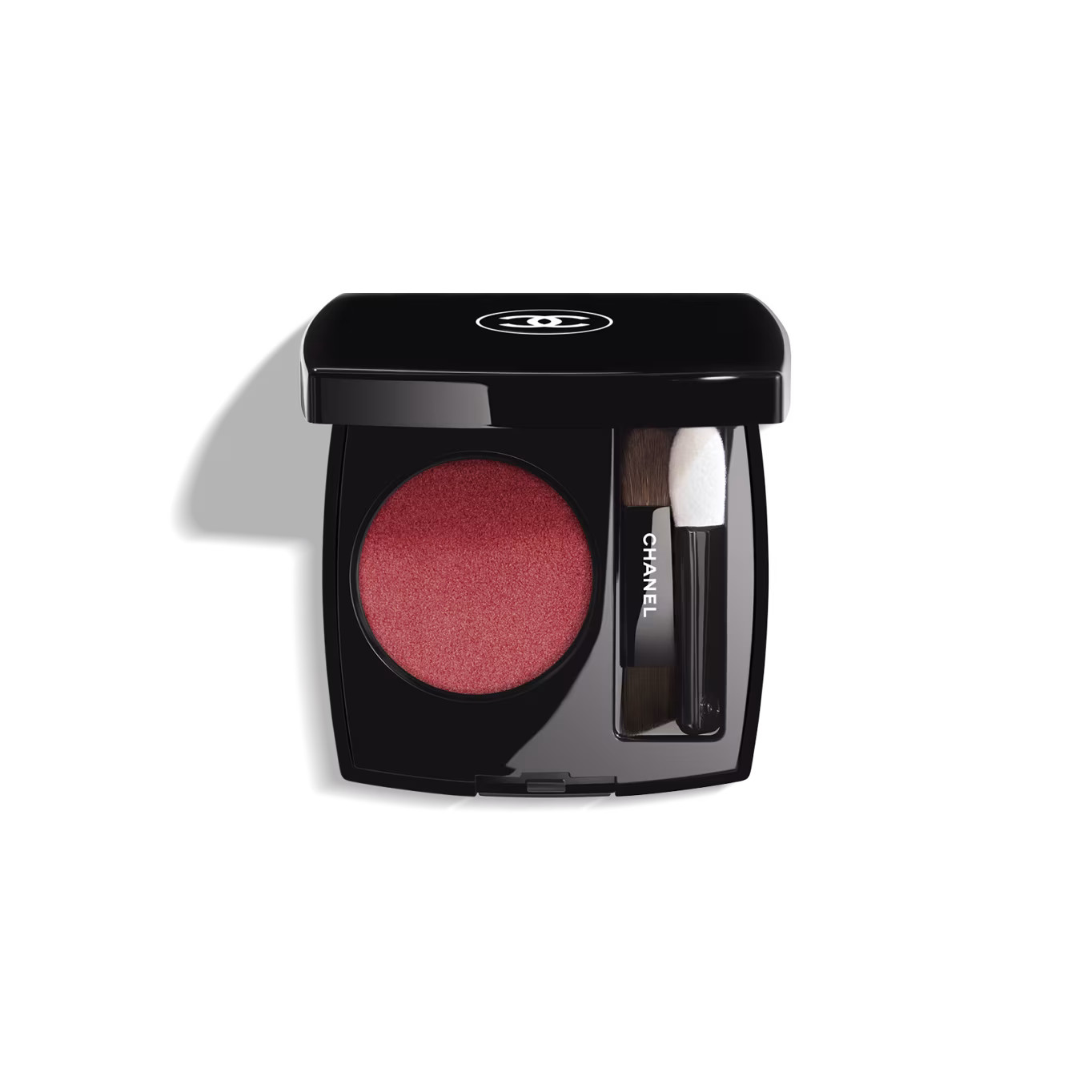 OMBRE ESSENTIELLE  Multi-use longwearing eyeshadow 232 - Lilas poudré | CHANEL | Chanel, Inc. (US)