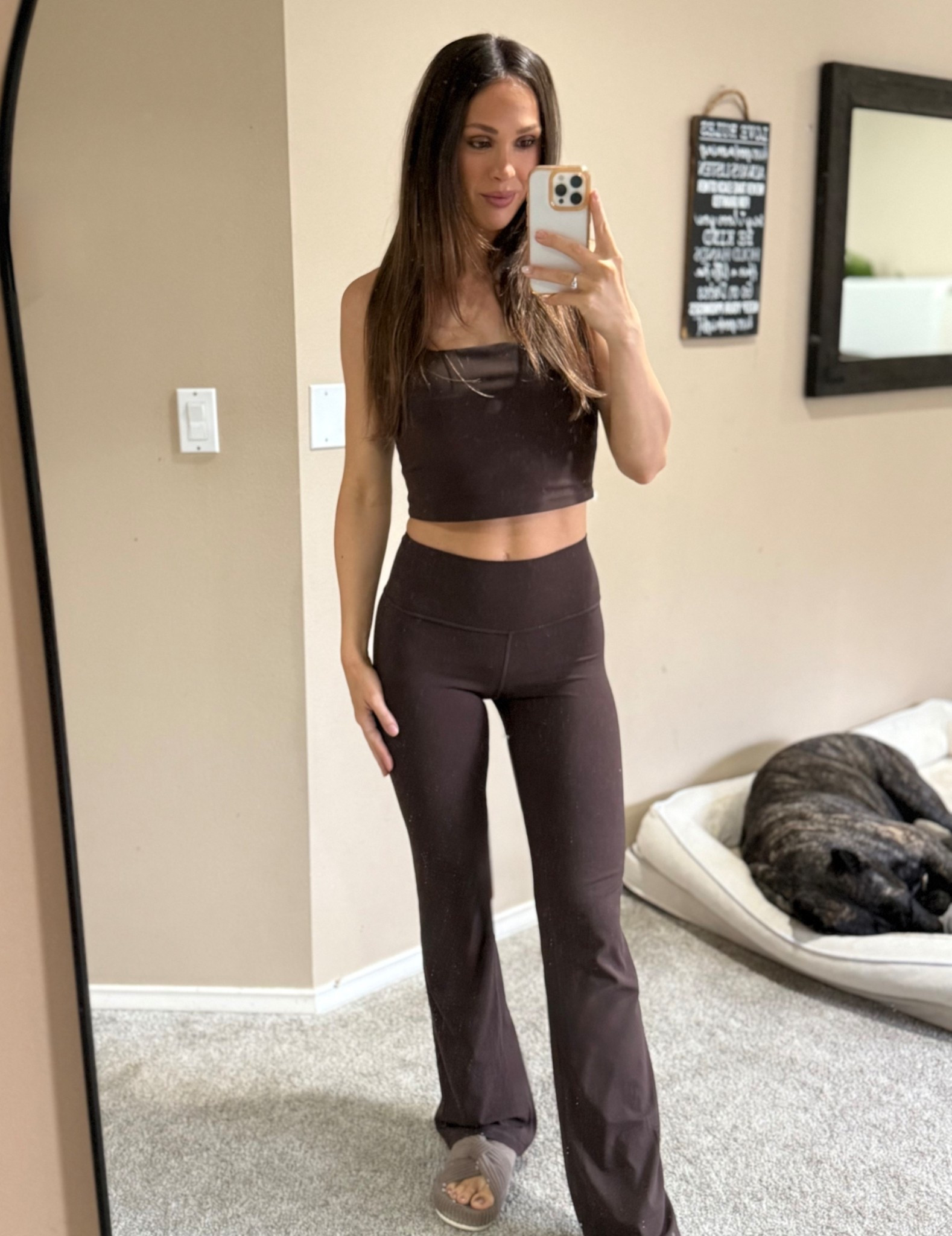 Most loved and comfortable Amazon set! High quality for lounge or workout and perfect for fall or winter. Closet staple! Size small 

#LTKActive #LTKootd #LTKSeasonal