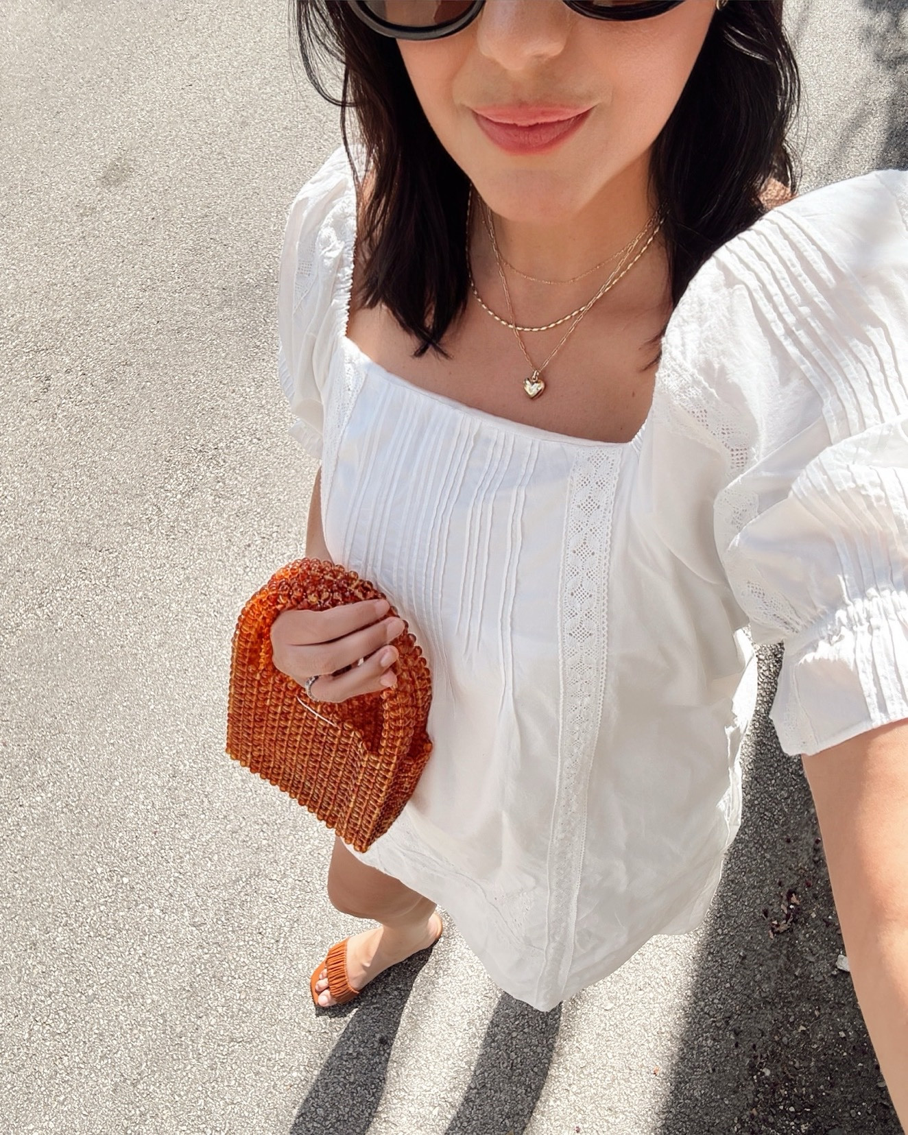 Such a fun summery dress! It's 100% cotton, and fully lined. @cleobella

 Layered my @analuisa necklaces, love this look