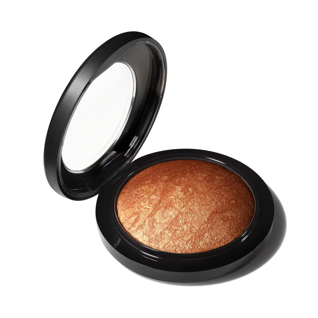 MAC Mineralize Skinfinish - Highlighting Powder | MAC Cosmetics | MAC Cosmetics | MAC Cosmetics (US)