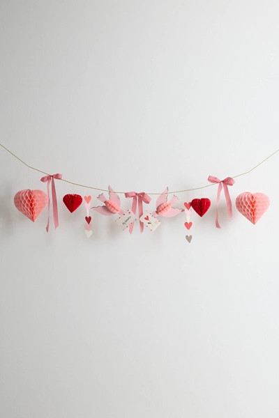 Meri Meri Lovebird Party Garland | Urban Outfitters (US and RoW)