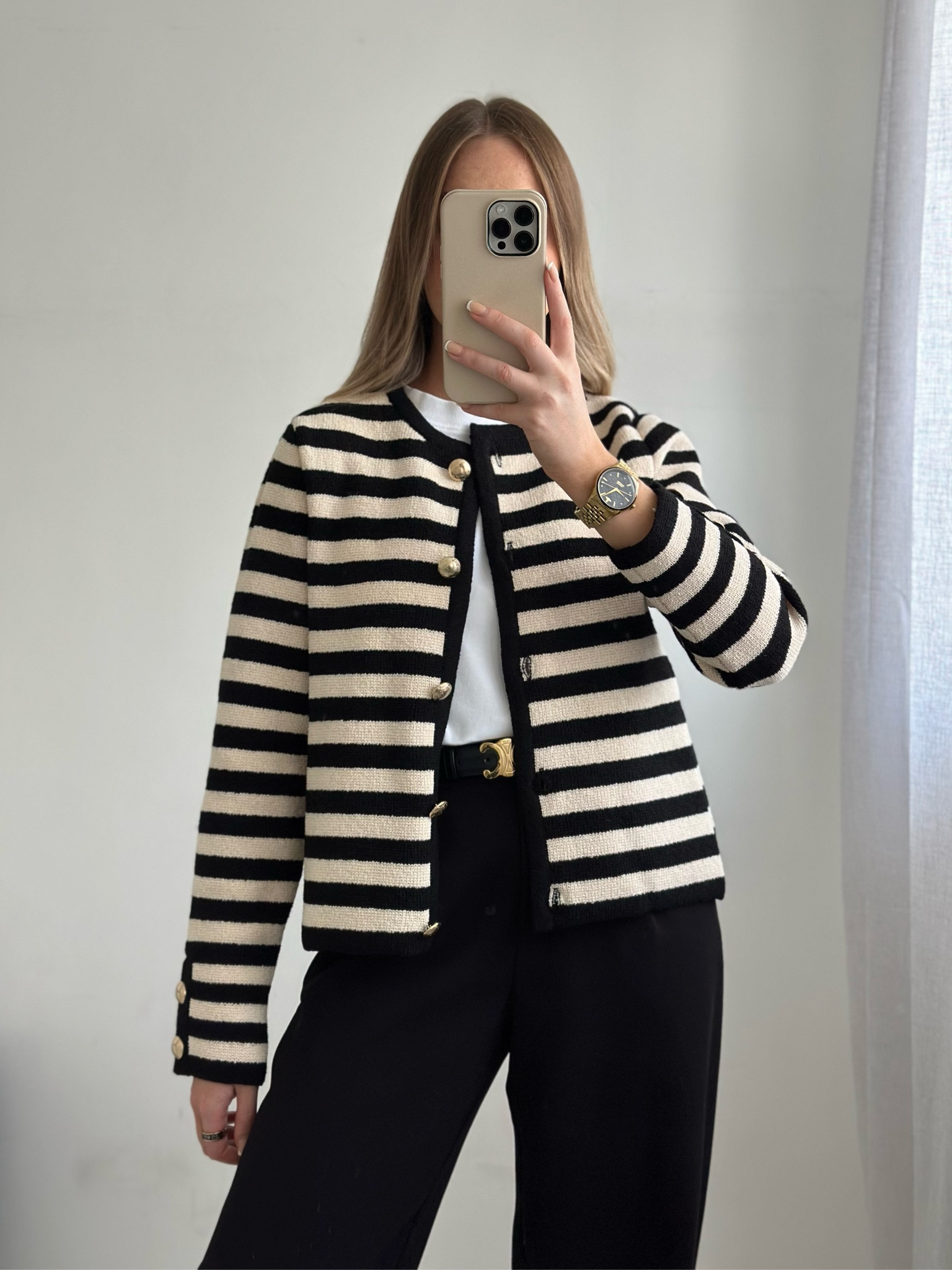 I’m wearing a size small in the cardigan. I took a size up for a slightly roomier fit. 

#LTKSeasonal #LTKeurope #LTKstyletip